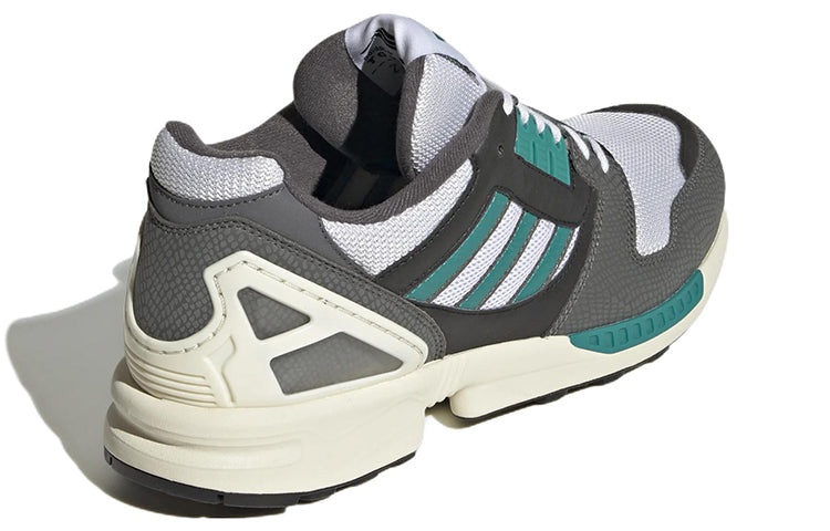 昭和のアレです。 仮面ライダーZX(ゼクロス)のソフビを比較！ライダーヒーロー
