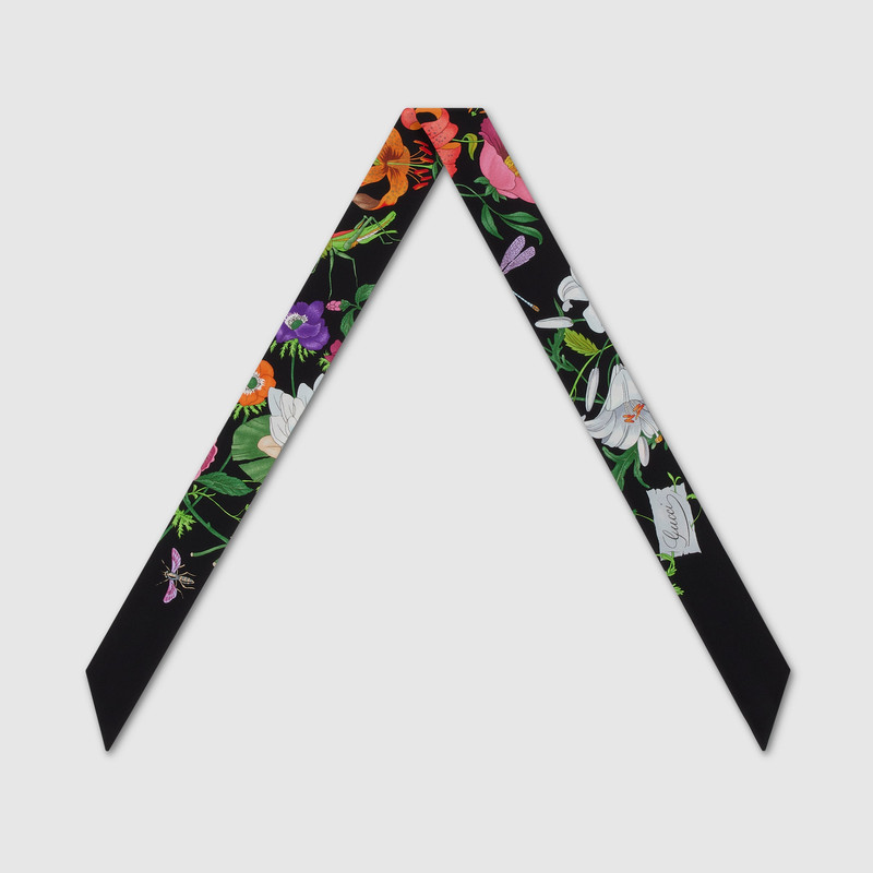 GUCCI Printed silk twill neck bow outlook