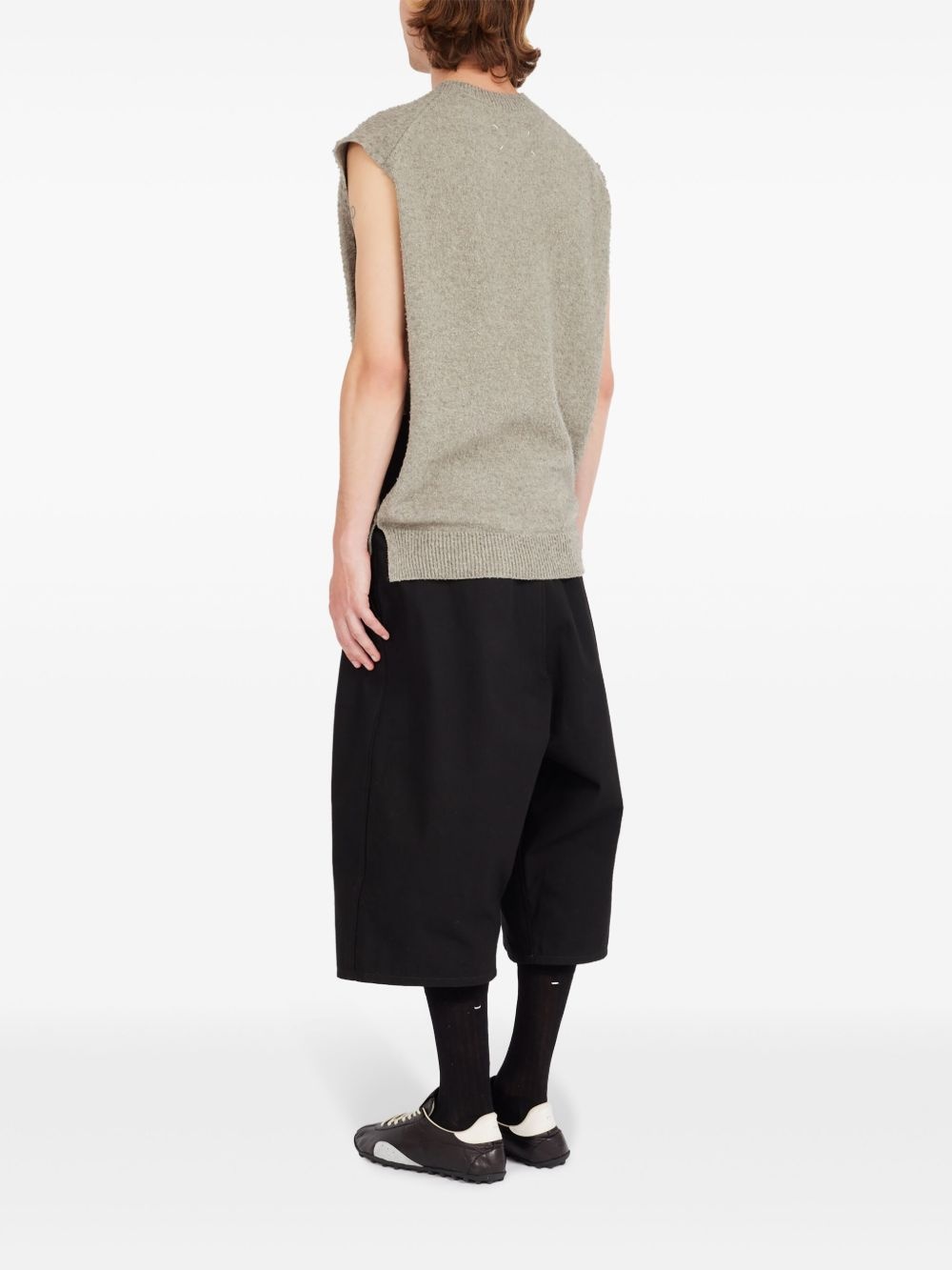 cut-out detailing vest - 5