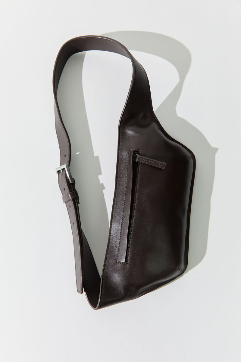 Arc Belt Bag - Coffee 1