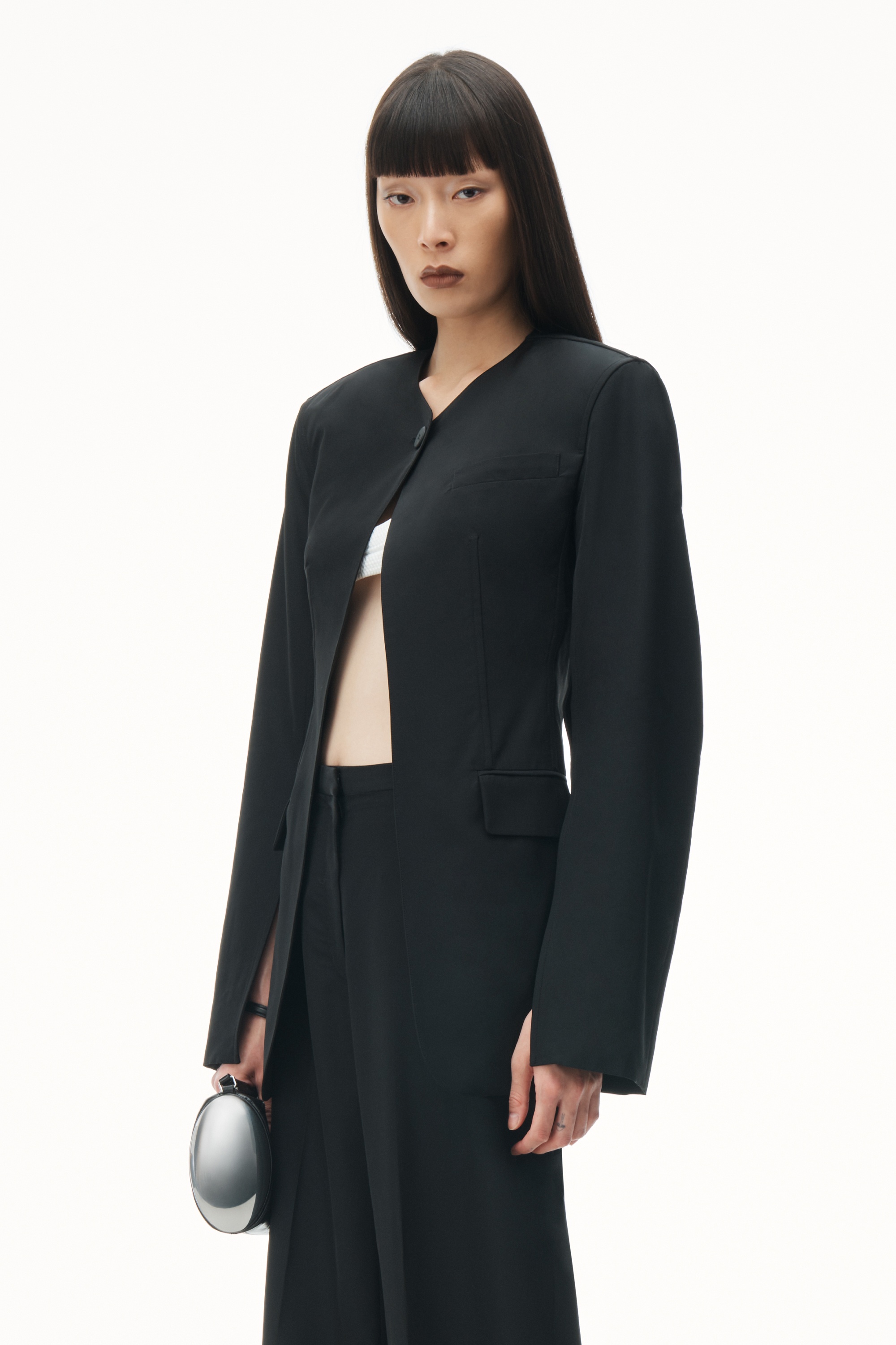 Collarless Tailored Jacket With Slits - 7