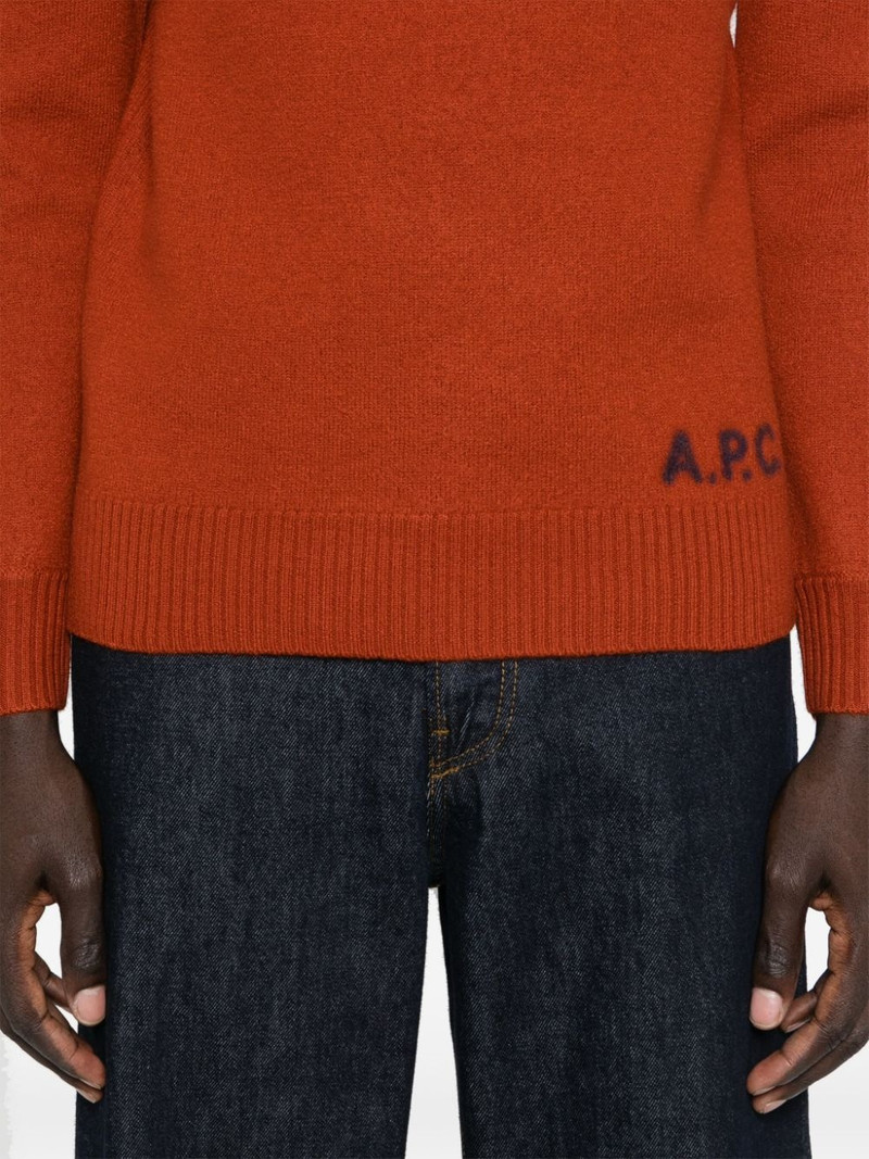 Walter sweater 6
