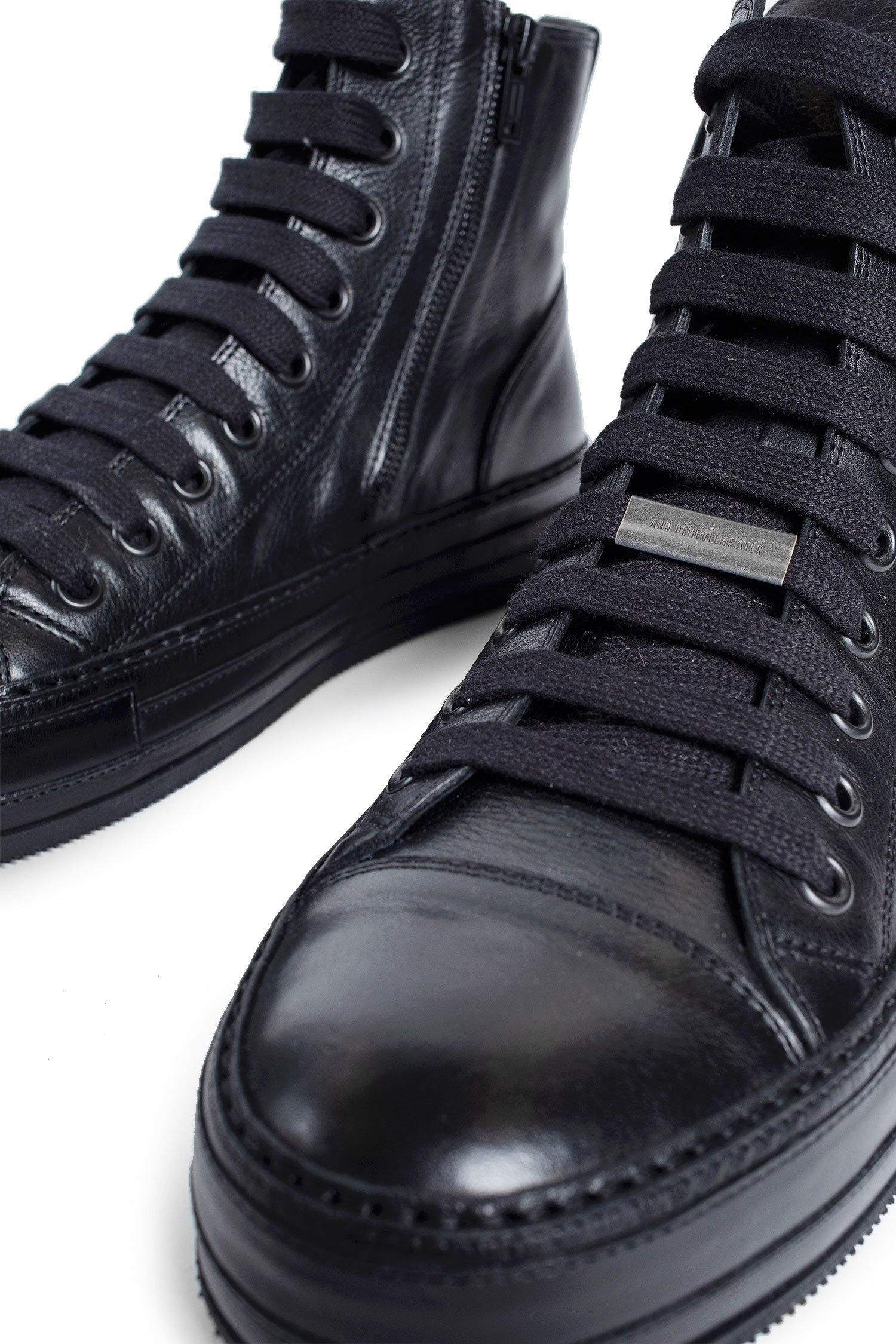 Raven-High-Top-Sneakers-In-Grained-Shiny-Calfskin - 6