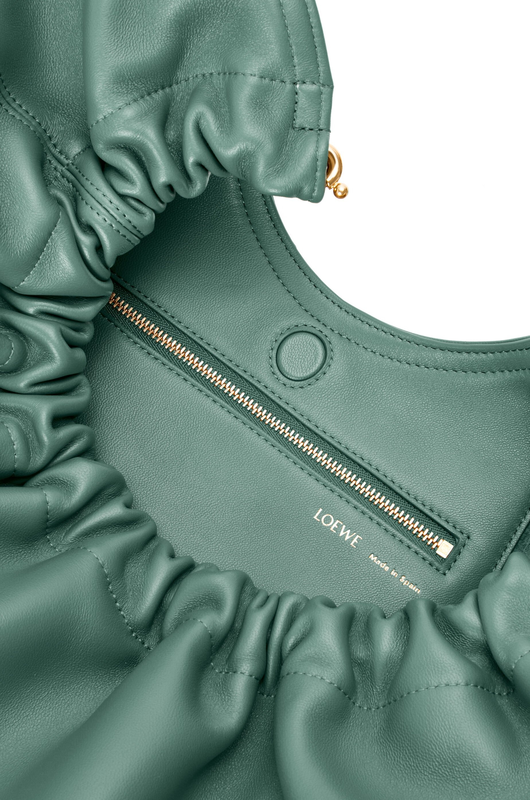 Medium Squeeze bag in mellow nappa lambskin - 10