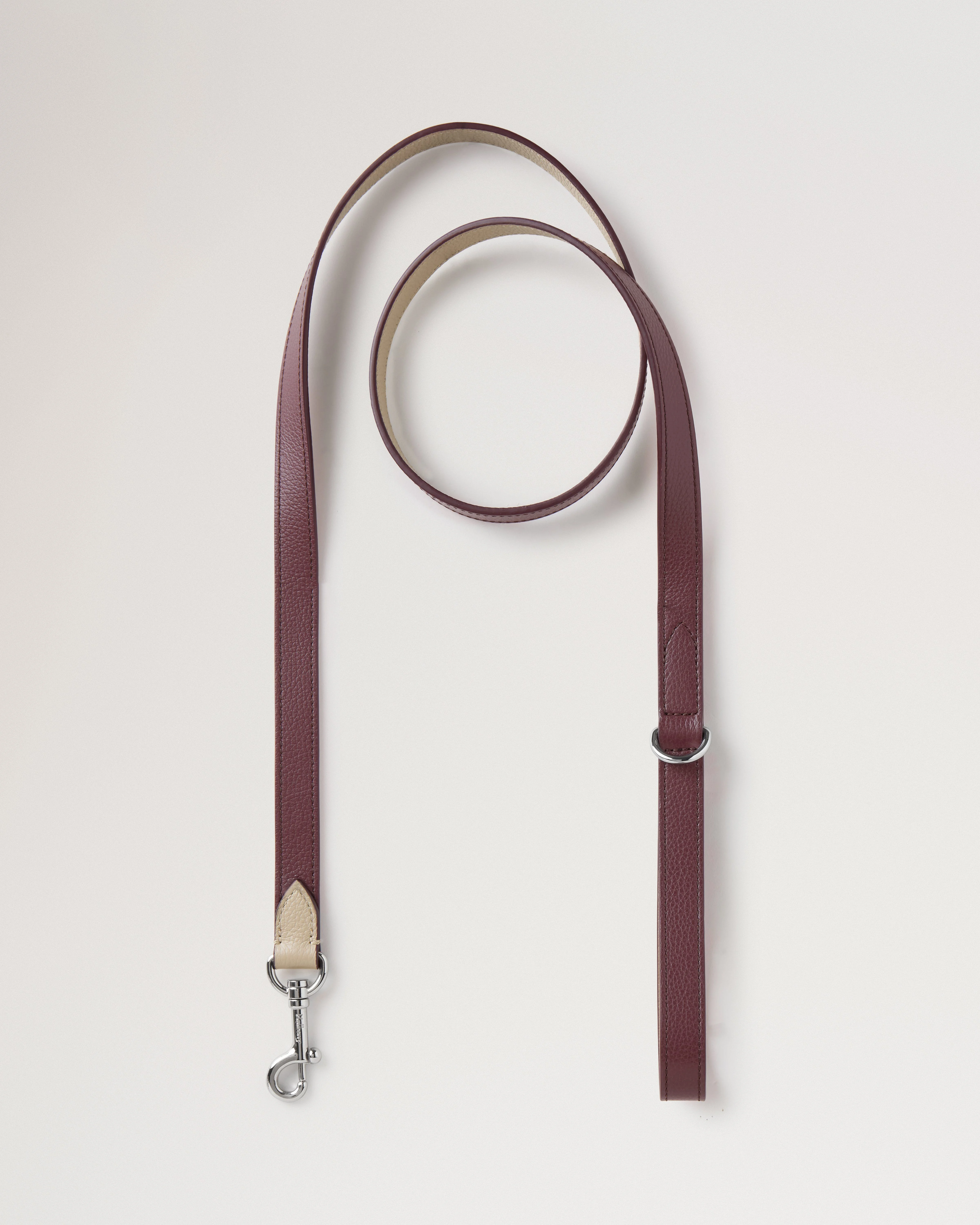 Handheld Dog Leash
Dune & Oxblood Small Classic Grain - 1