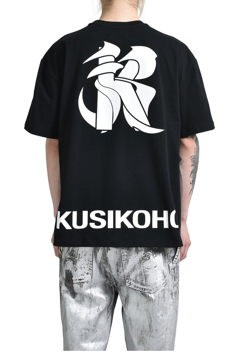 KUSIKOHC OVERSIZE T-SHIRT / BLK outlook