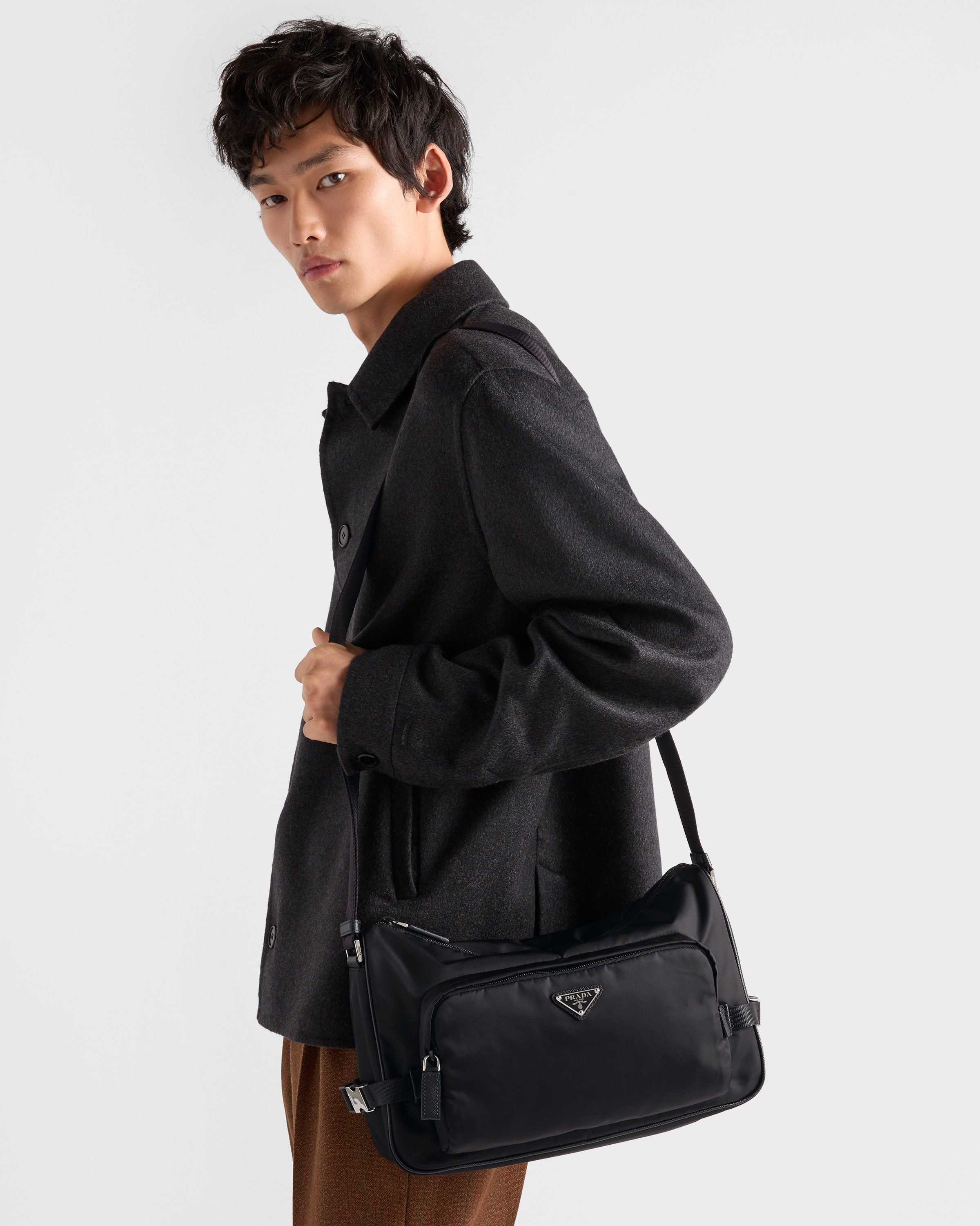 Large Re-Nylon and Saffiano leather shoulder bag - 7