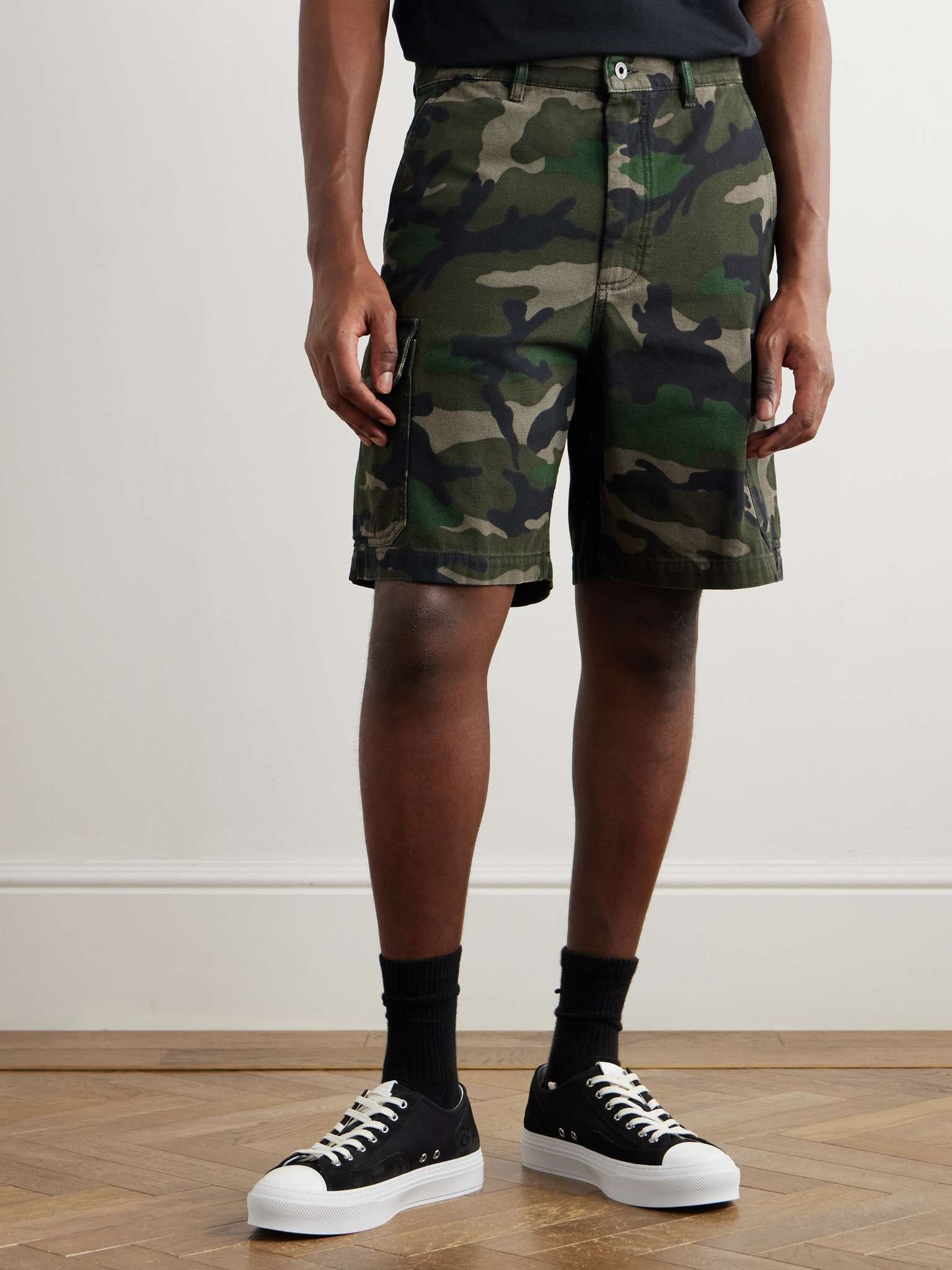 Straight-Leg Camouflage-Print Canvas Cargo Shorts - 4