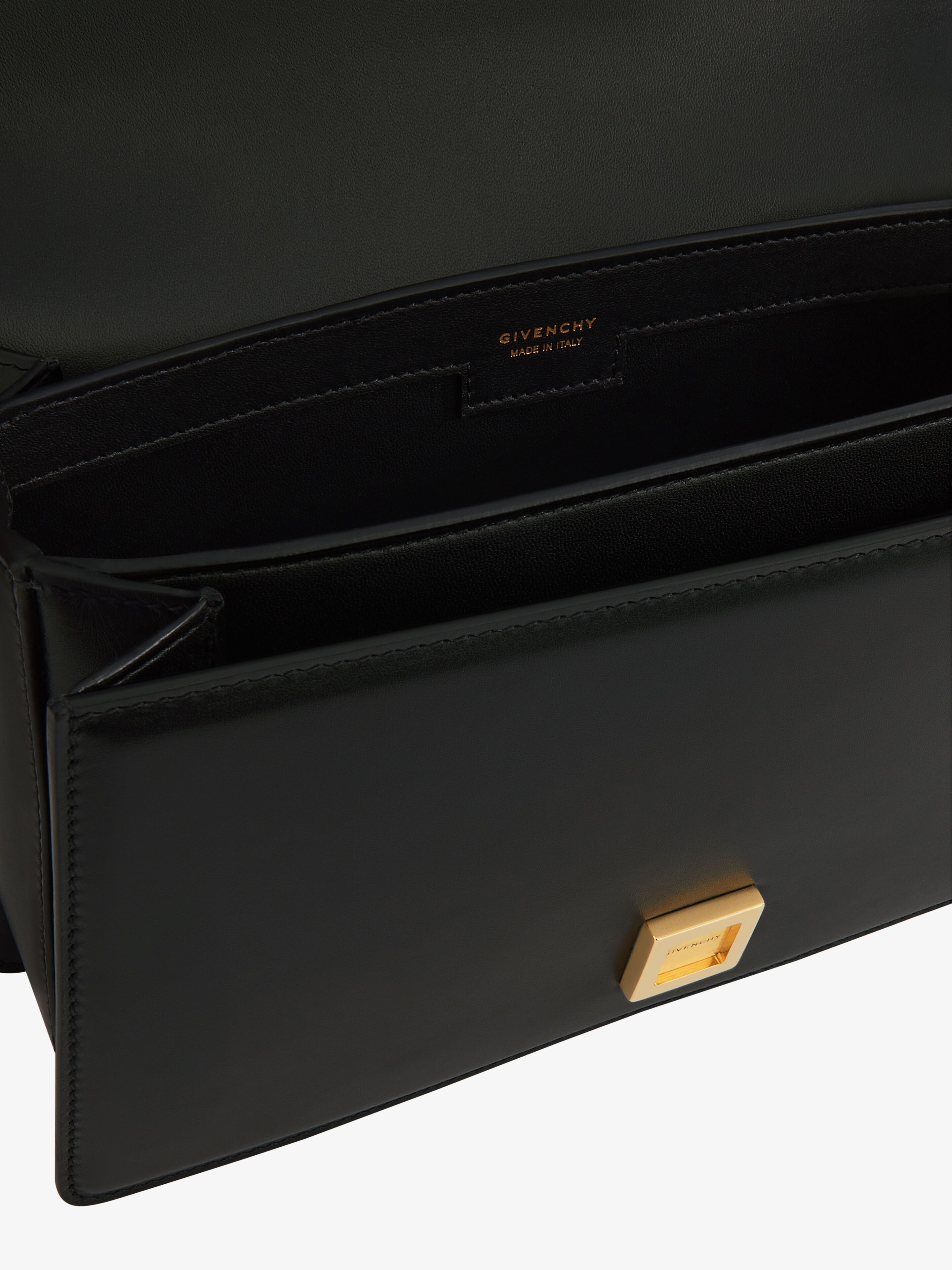 MEDIUM 4G BAG IN LEATHER WITH CHAIN - 6