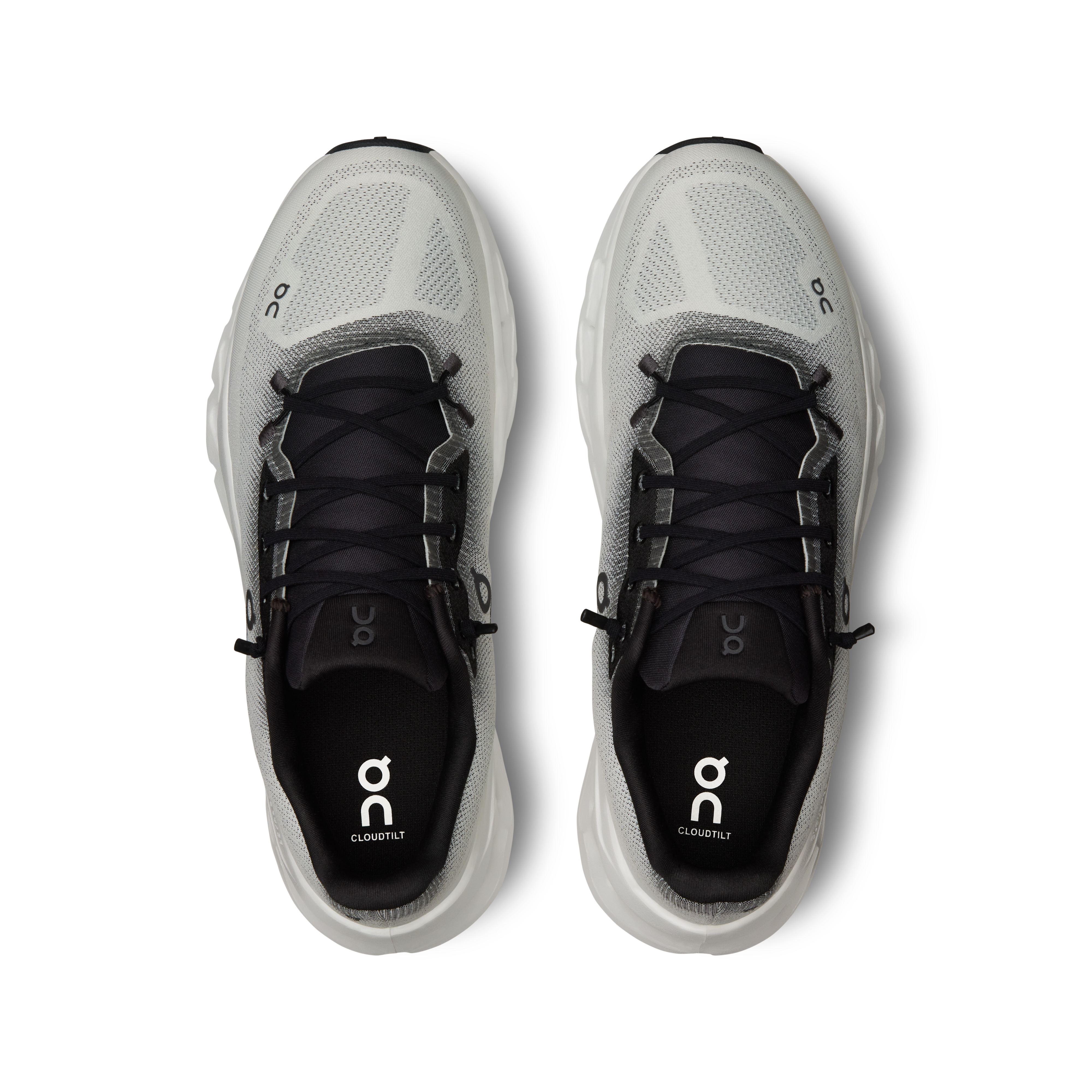 On Cloudtilt | REVERSIBLE