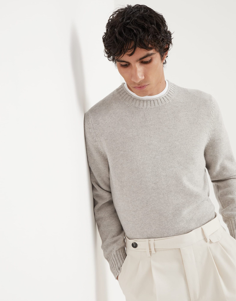 Cashmere sweater 4