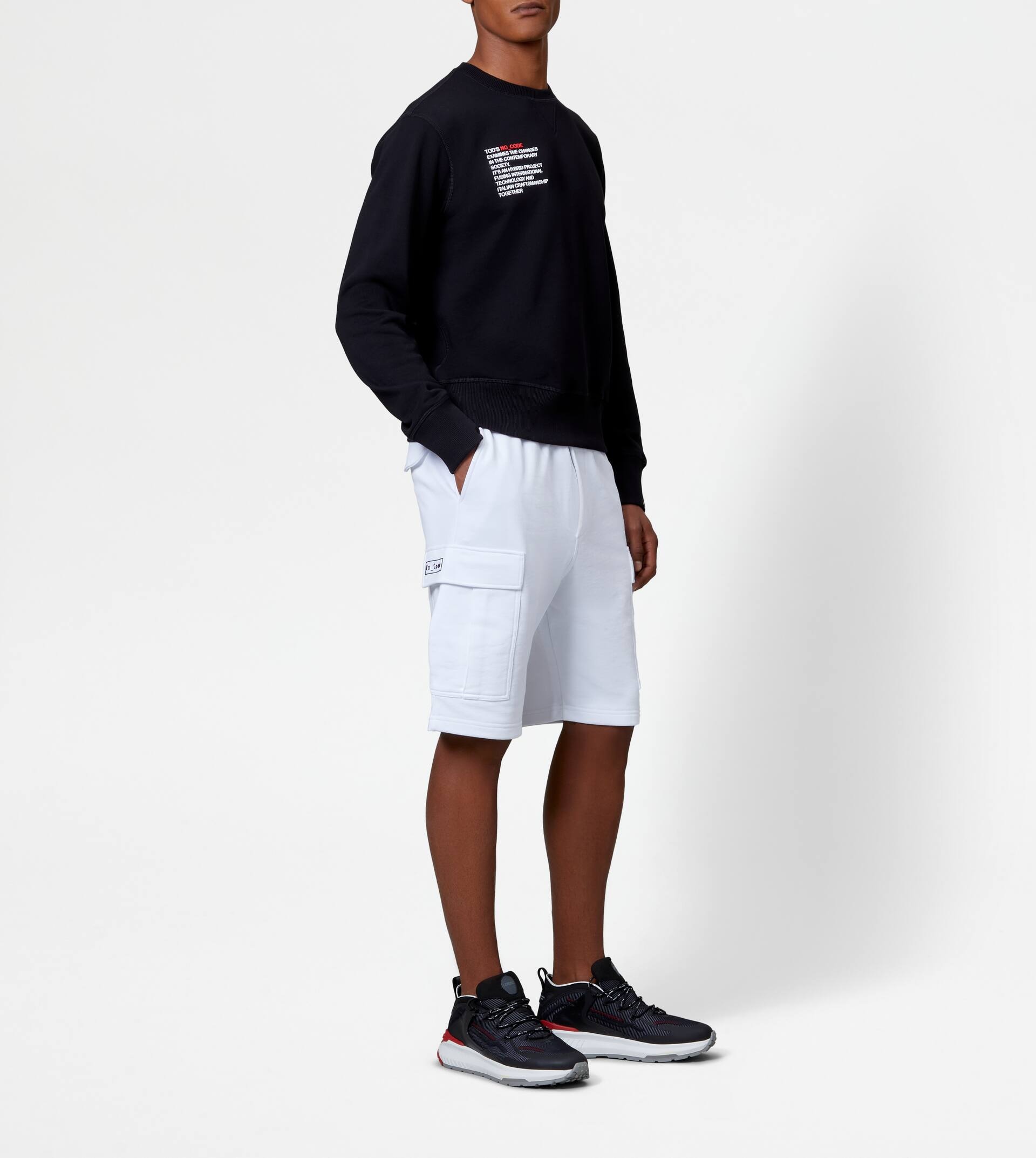 ROUND-NECK SWEATSHIRT NO_CODE - BLACK - 4