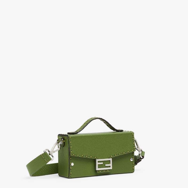 FENDI Selleria Soft Trunk Baguette outlook
