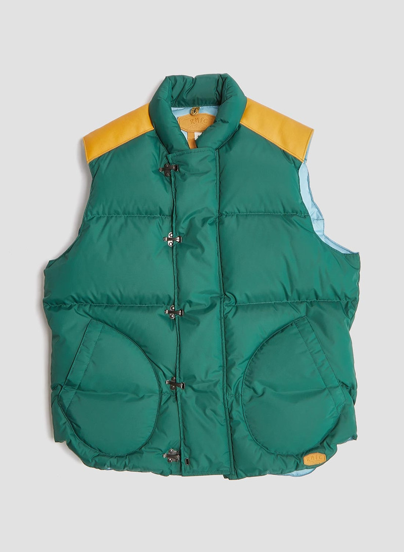 Rocky Mountain Featherbed x Nigel Cabourn Down Vest Clip in Green 1