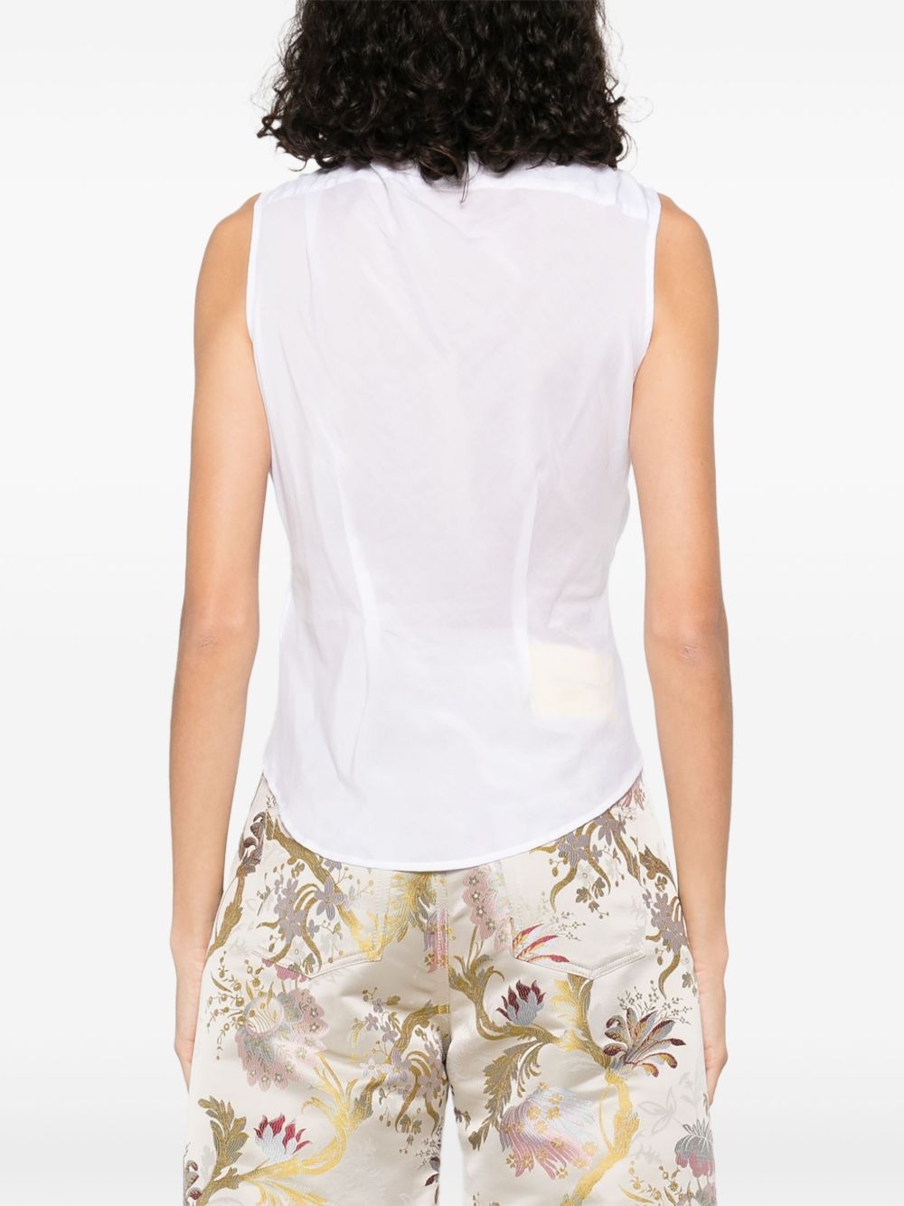 sleeveless shirt - 4