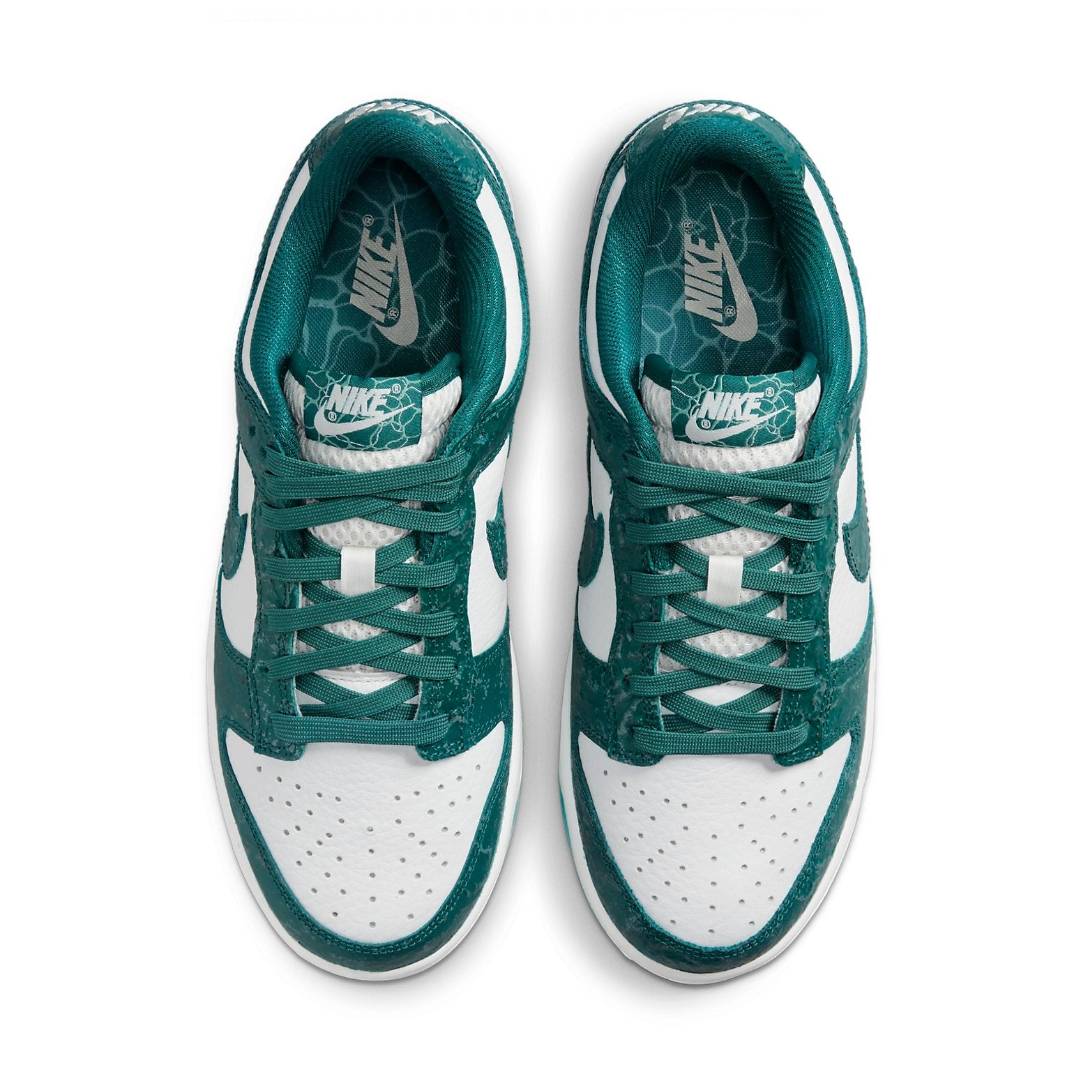 (WMNS) Nike Dunk Low 'Ocean' DV3029-100 - 4