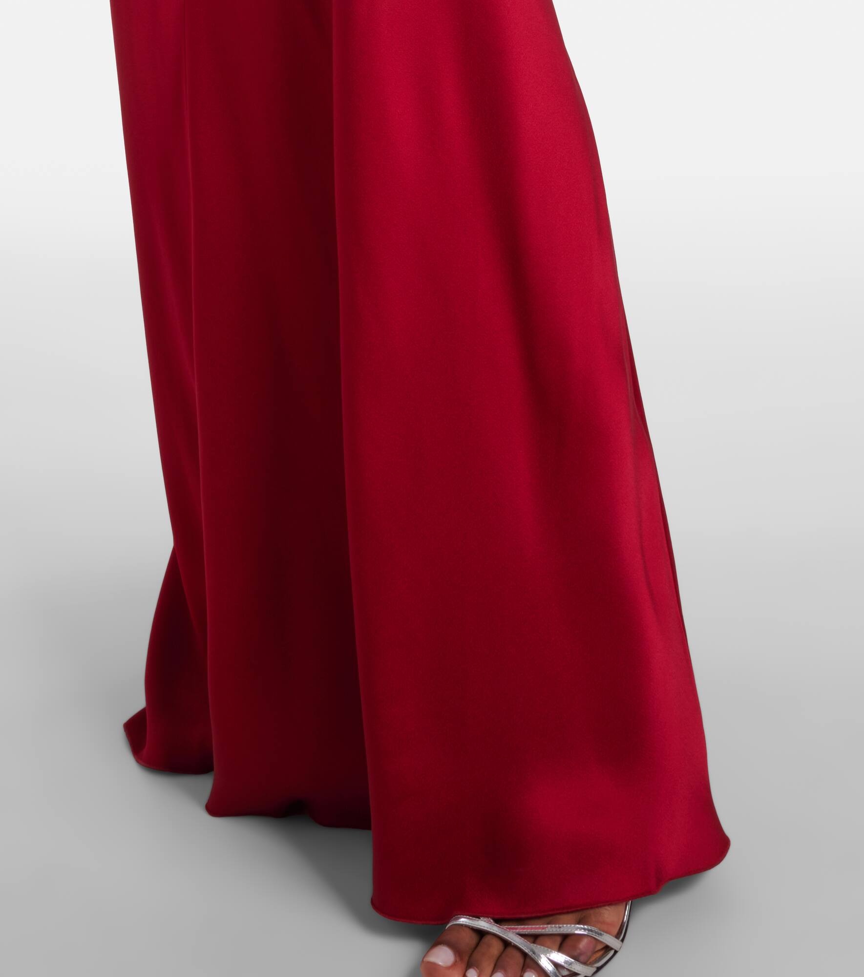 Caped gathered crêpe satin gown - 5