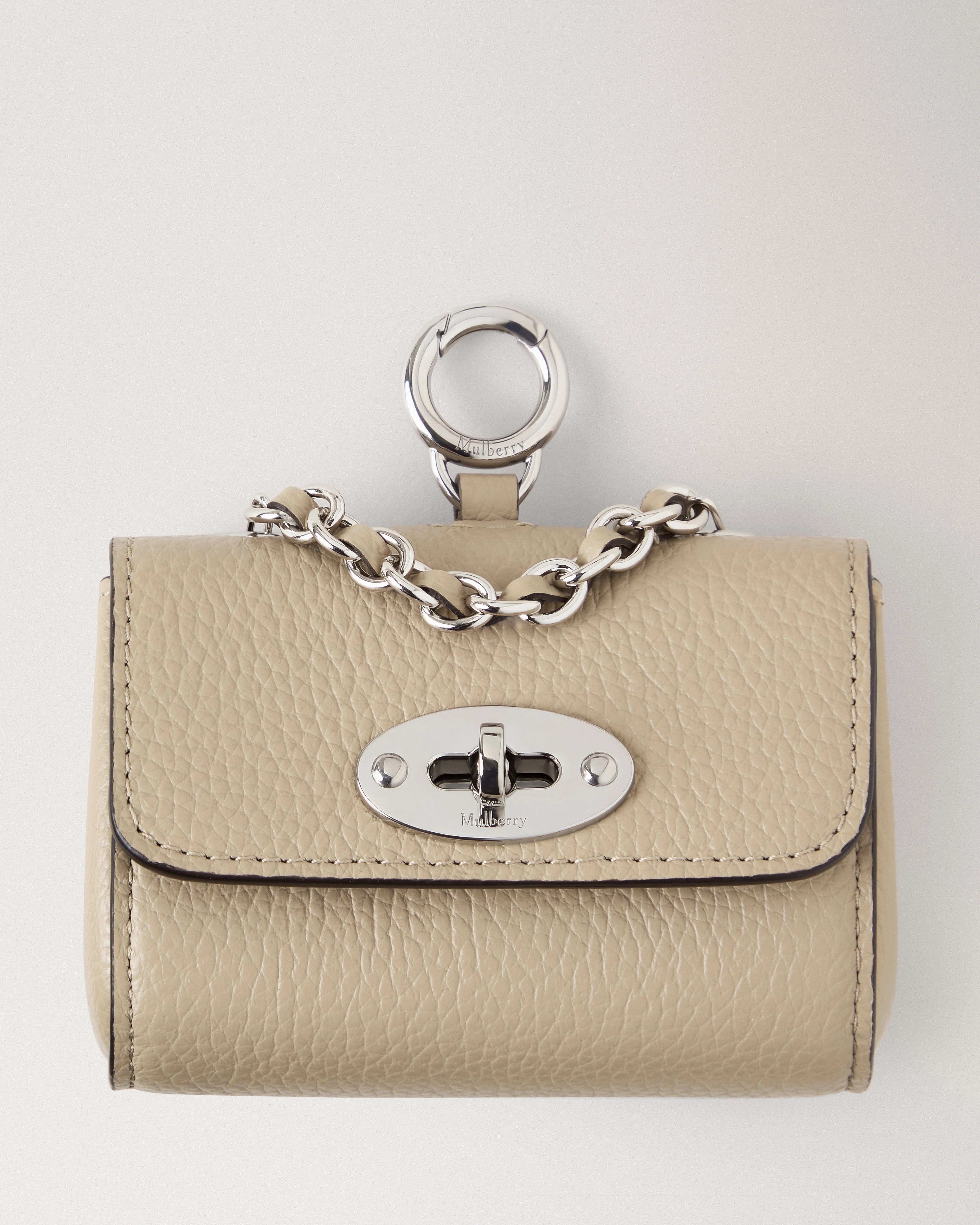 Lily Dog Treat Bag
Dune & Oxblood Small Classic Grain - 1