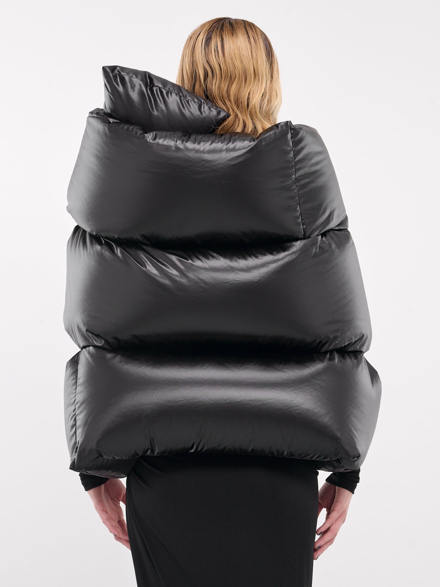 Sculptural Puffer Jacket - 3