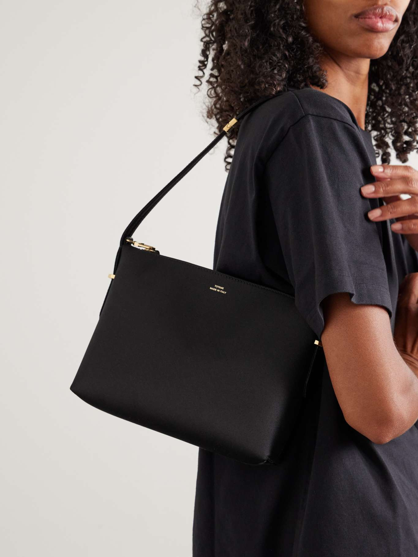 Bevel satin clutch Black - 6