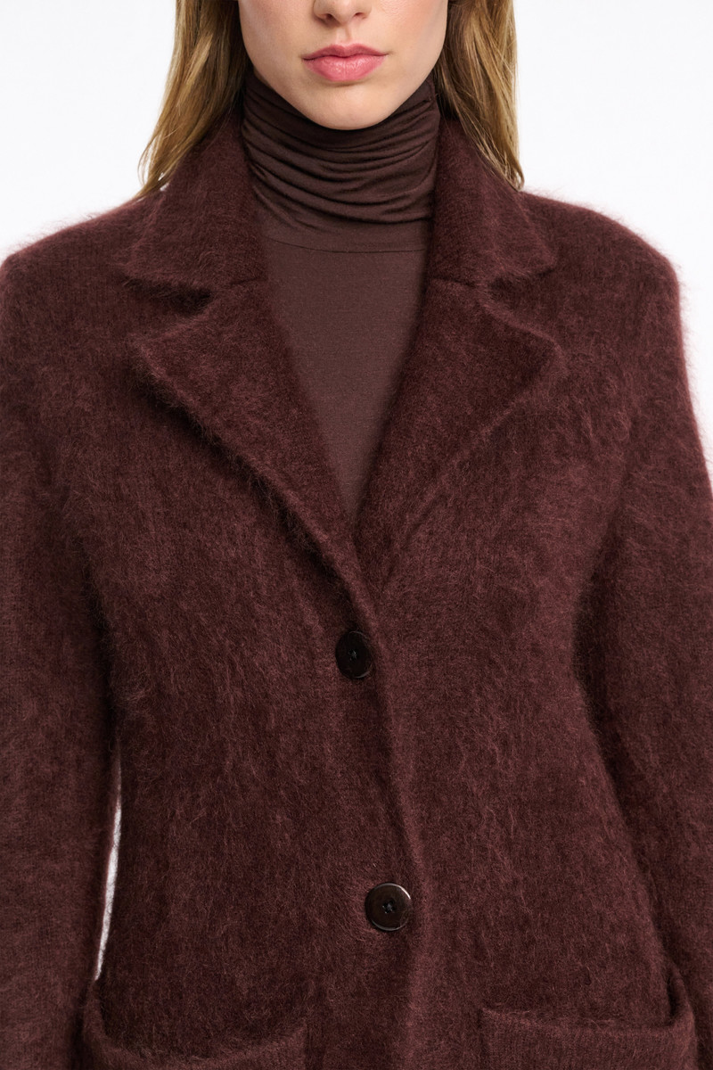 FLUFFY STATEMENT coat 5