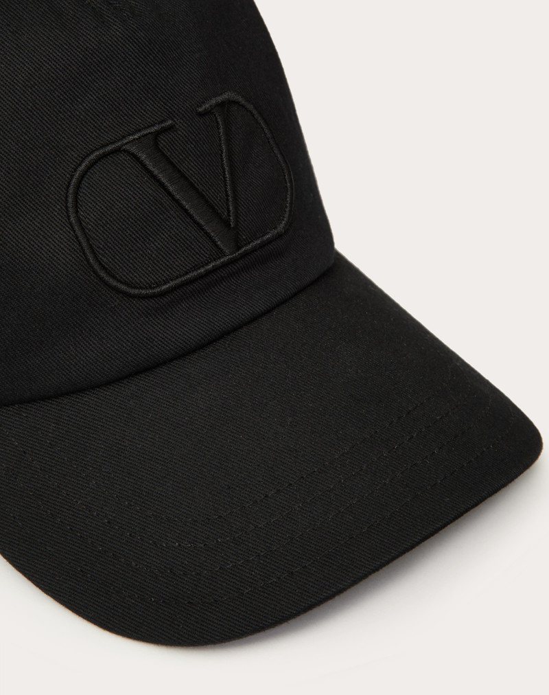 Valentino VLOGO SIGNATURE BASEBALL CAP outlook