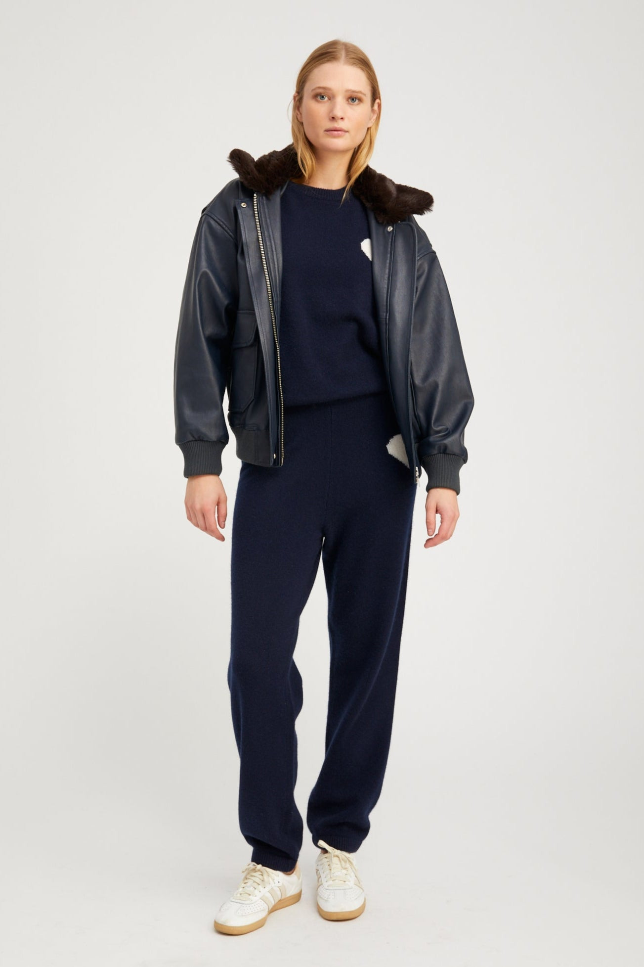MIDNIGHT LEATHER VINTAGE AVIATOR JACKET - 2