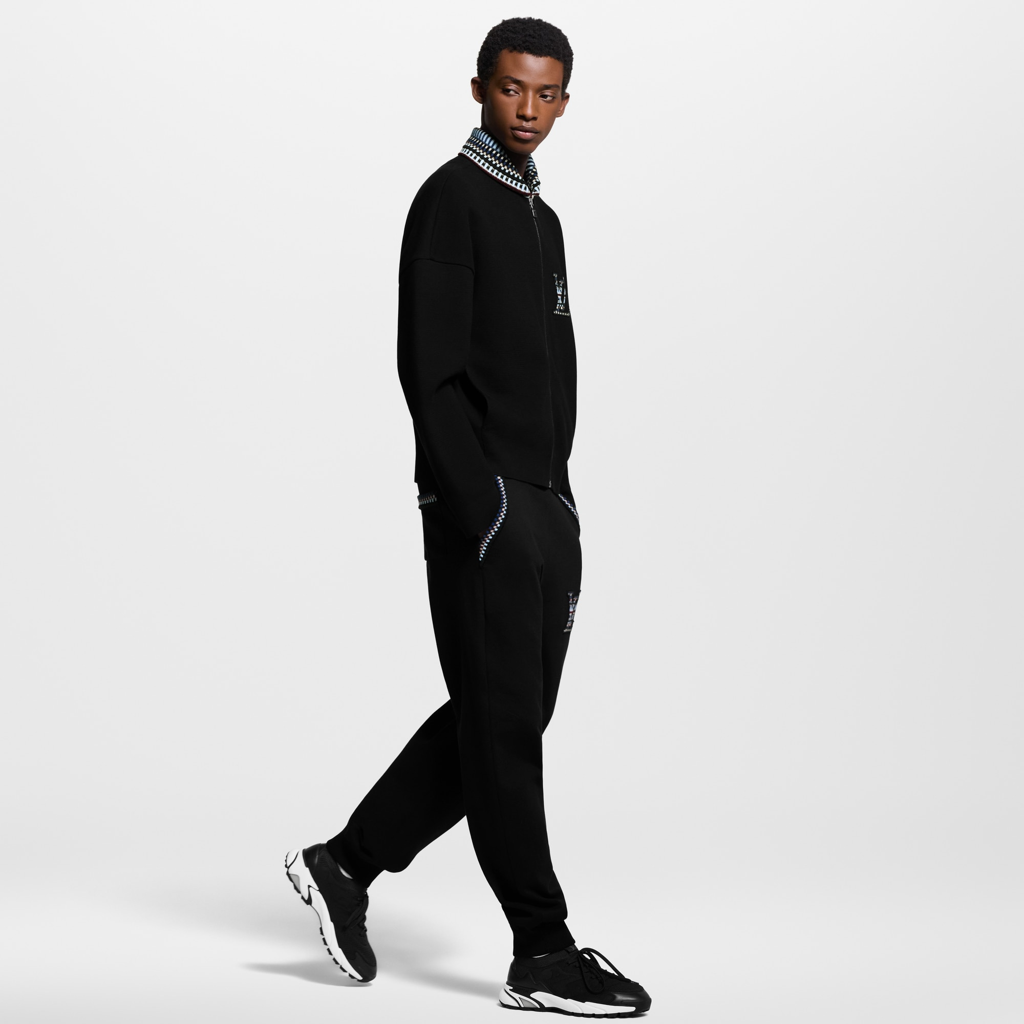 LV Runner Tatic Sneaker - 6