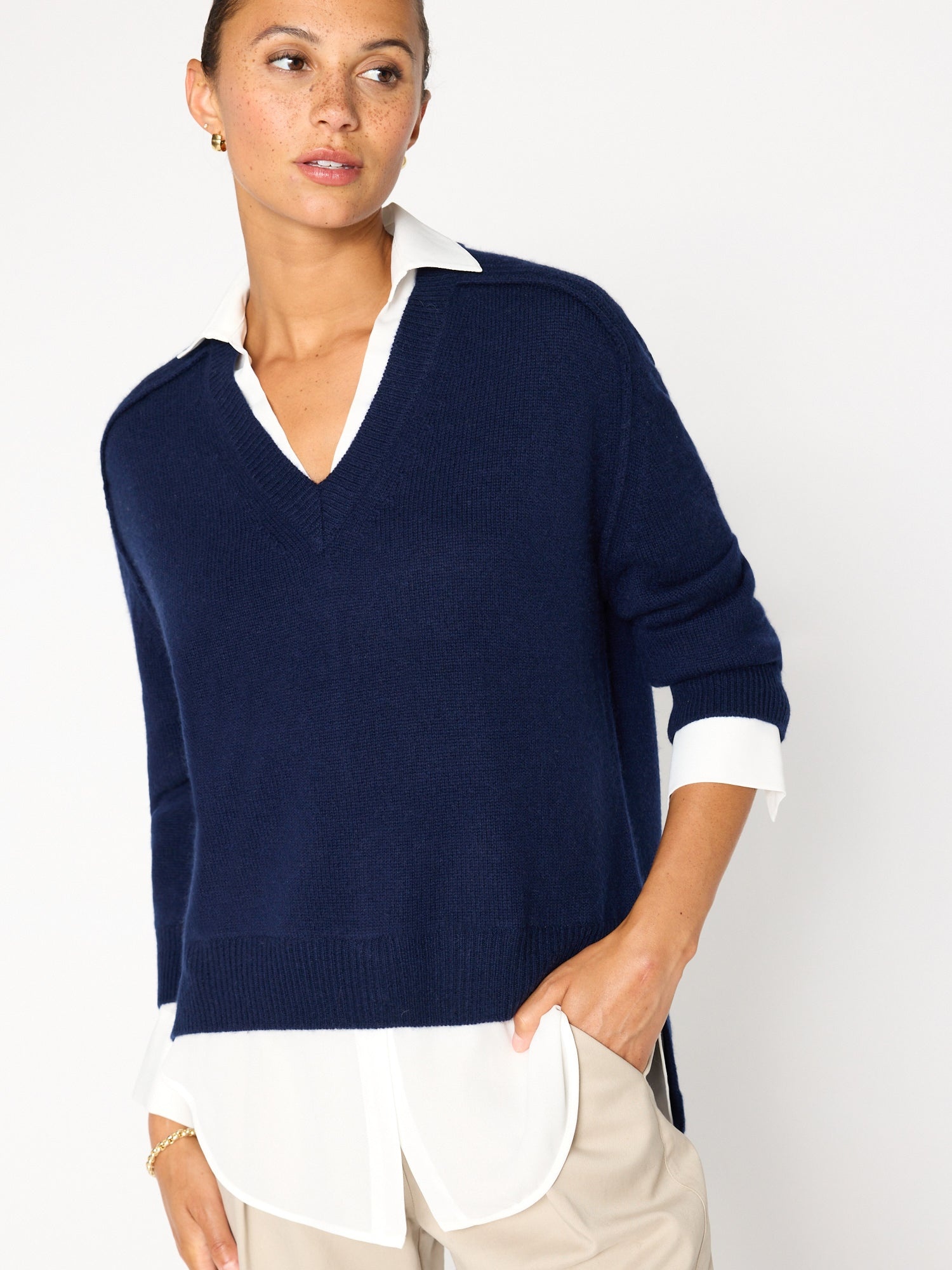 The Looker Layered V-Neck - 4