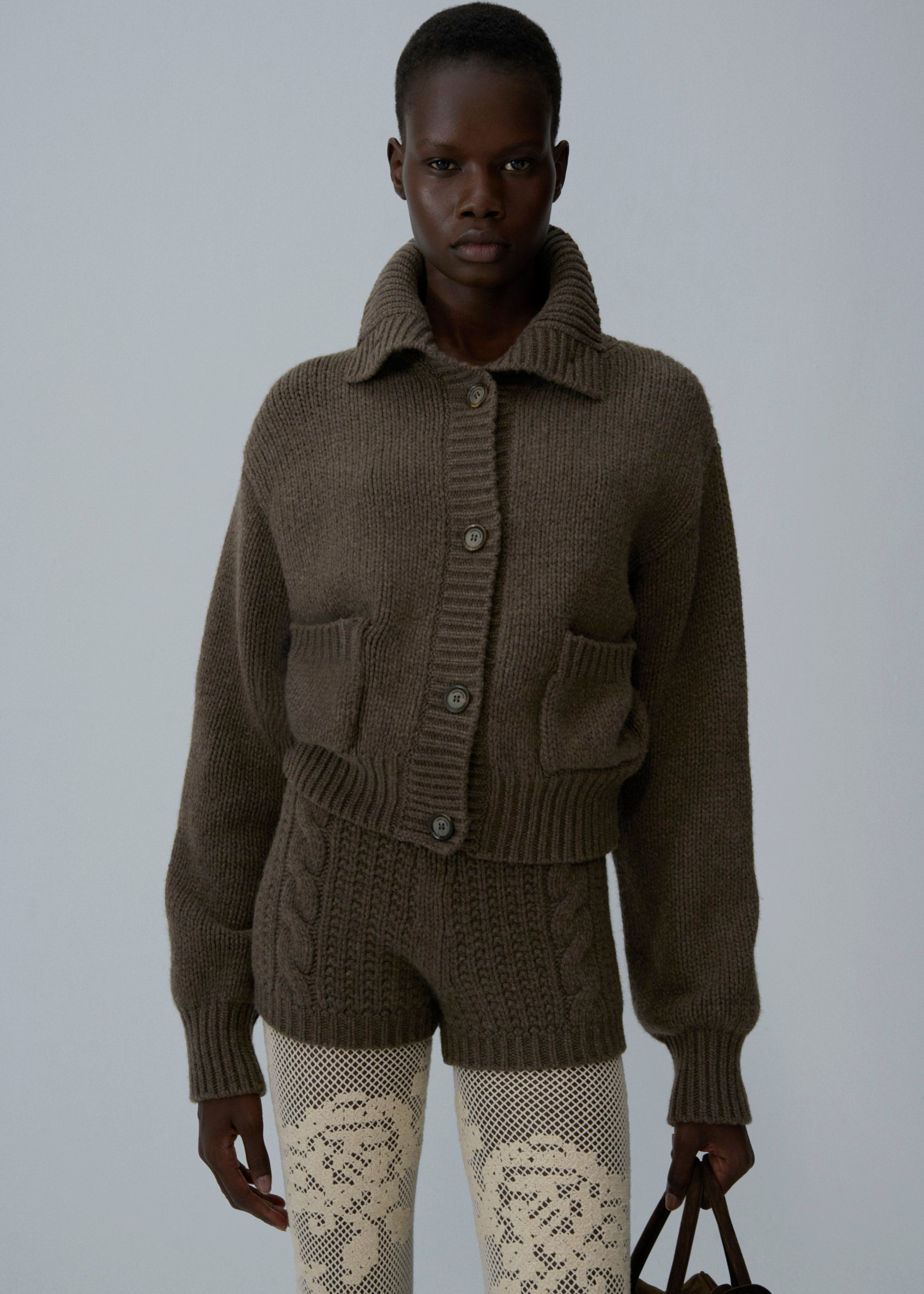 Cashmere high-neck buttoned cardigan in brown - 3