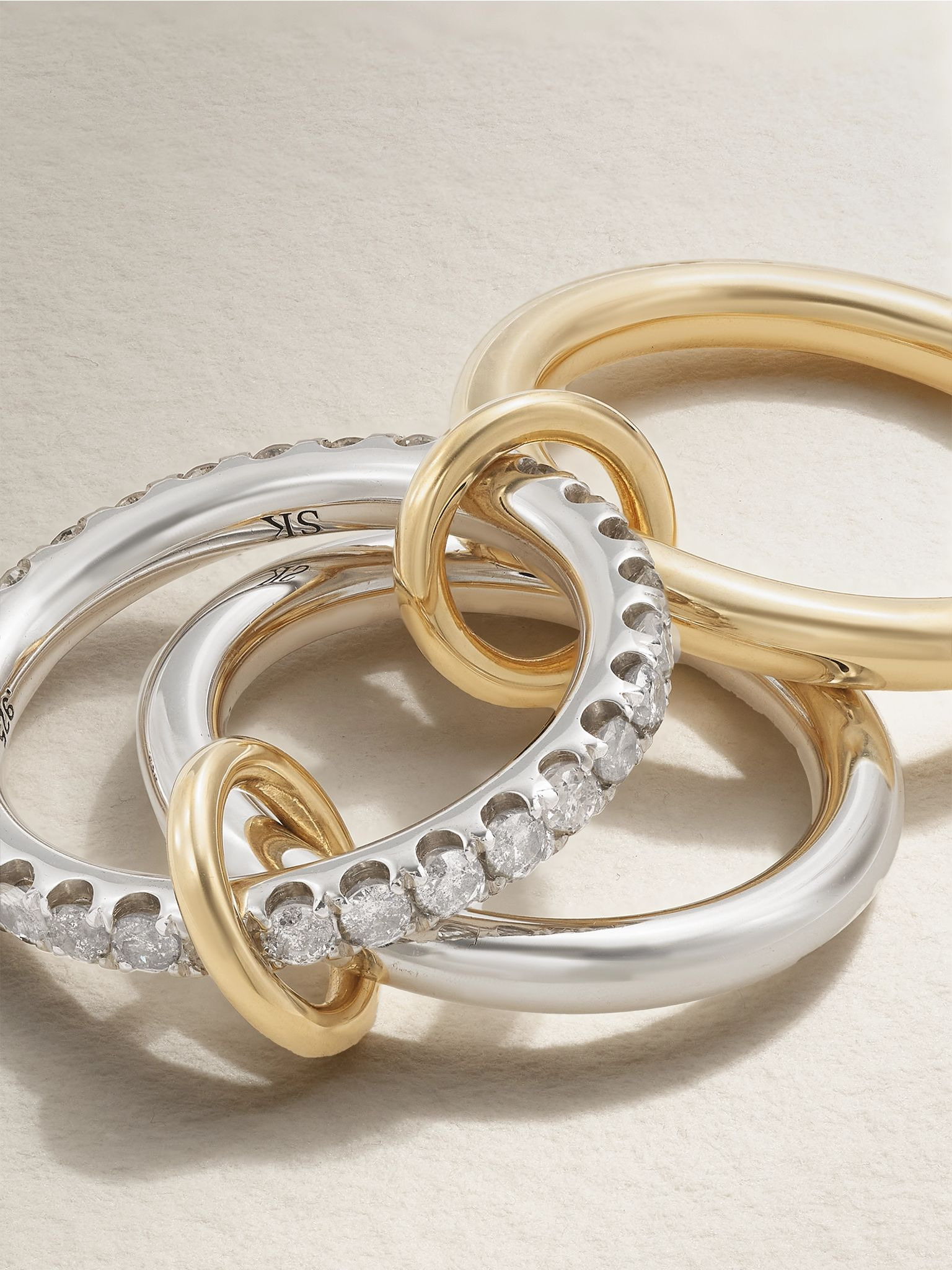 Taurus set of three 18-karat gold and sterling silver diamond rings Gold - 4