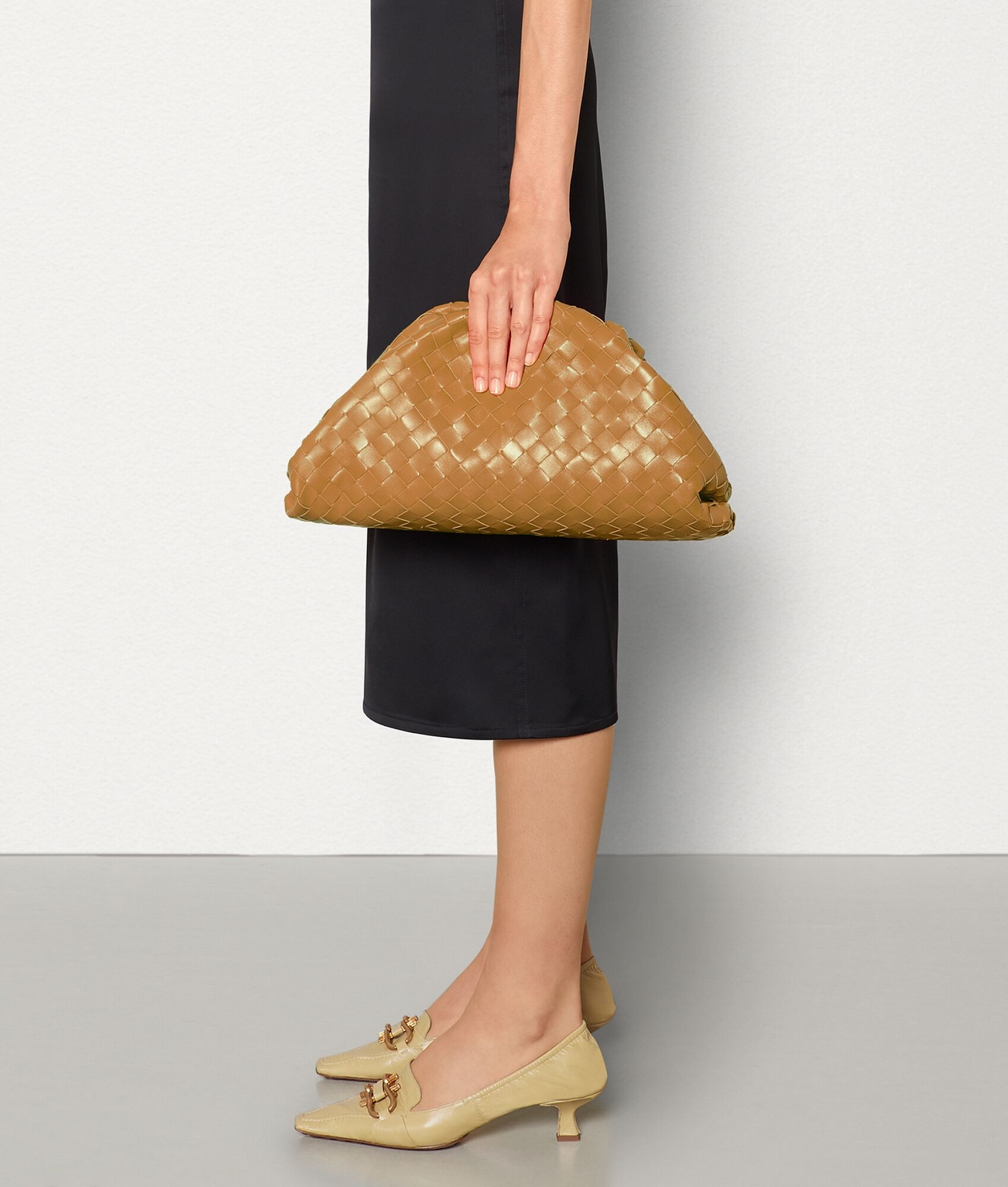 pouch 4