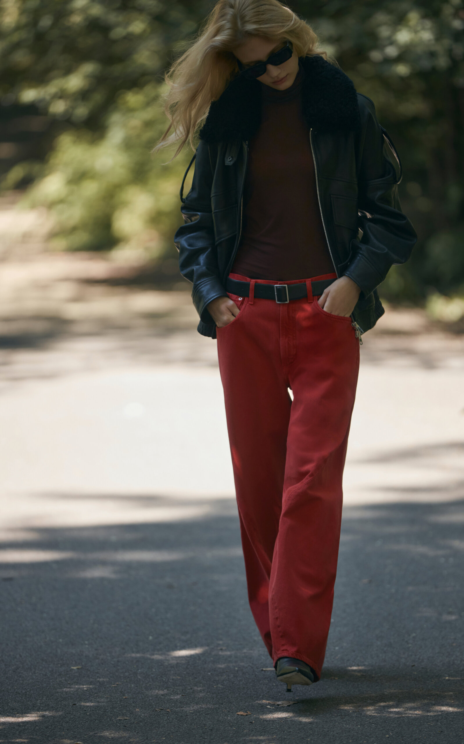 Twist Rigid High-Rise Wide-Leg Jeans red - 2