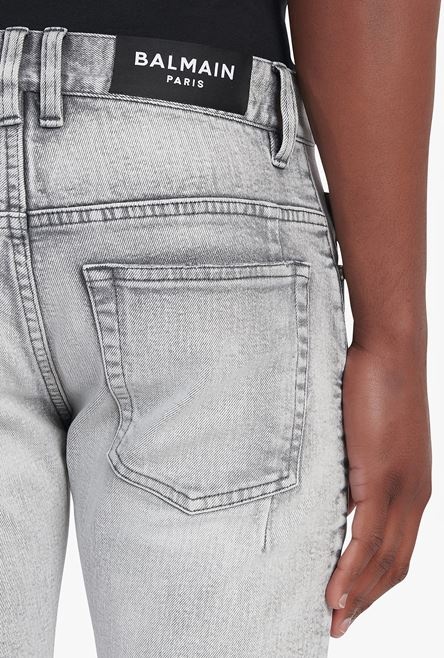 Slim cut faded light gray cotton jeans with embossed Balmain logo - 6