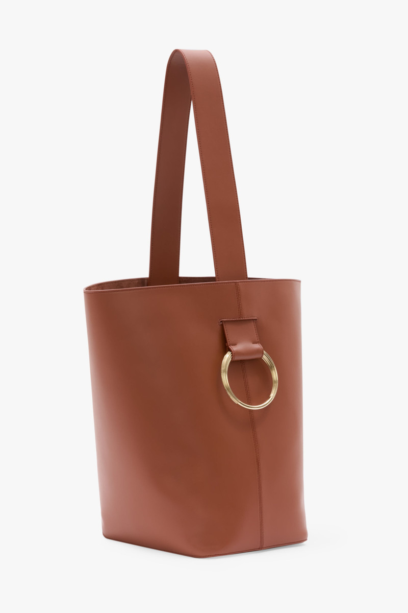 Dia Bucket Bag In Tan Smooth Leather 3