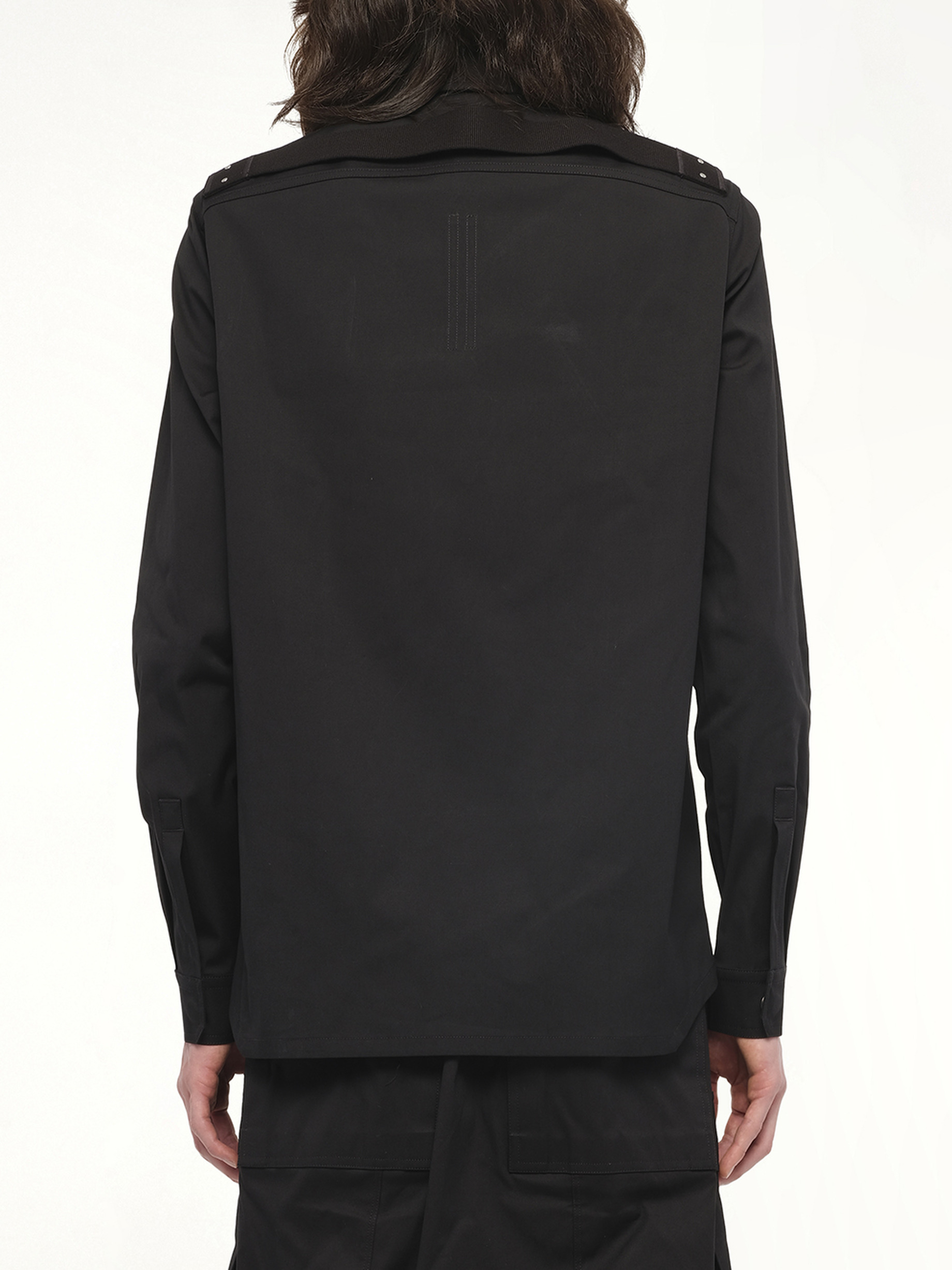 Outershirt in Black - 6