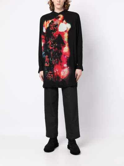 Yohji Yamamoto graphic-print long-sleeve shirt outlook