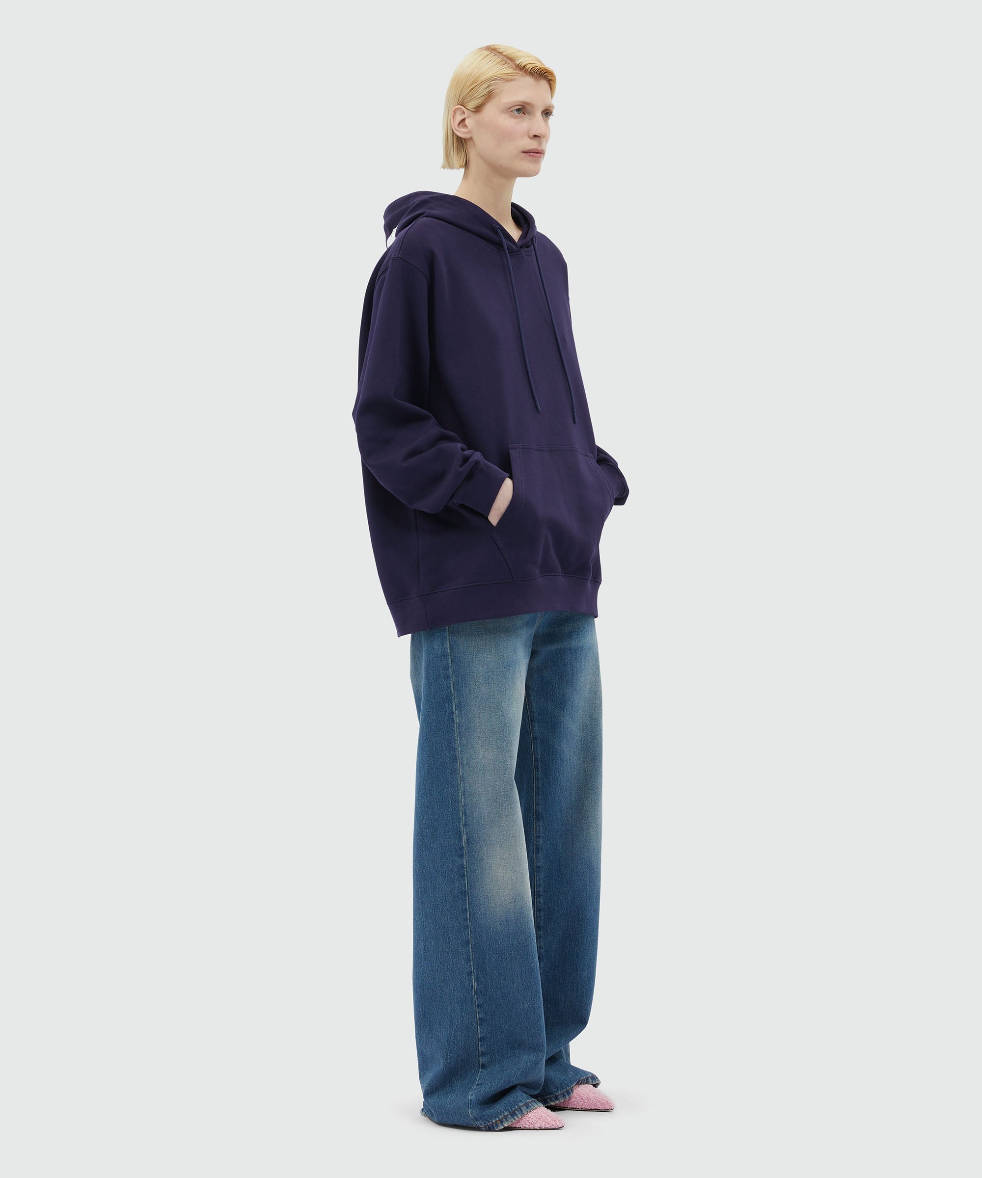 Sweatshirt - 4