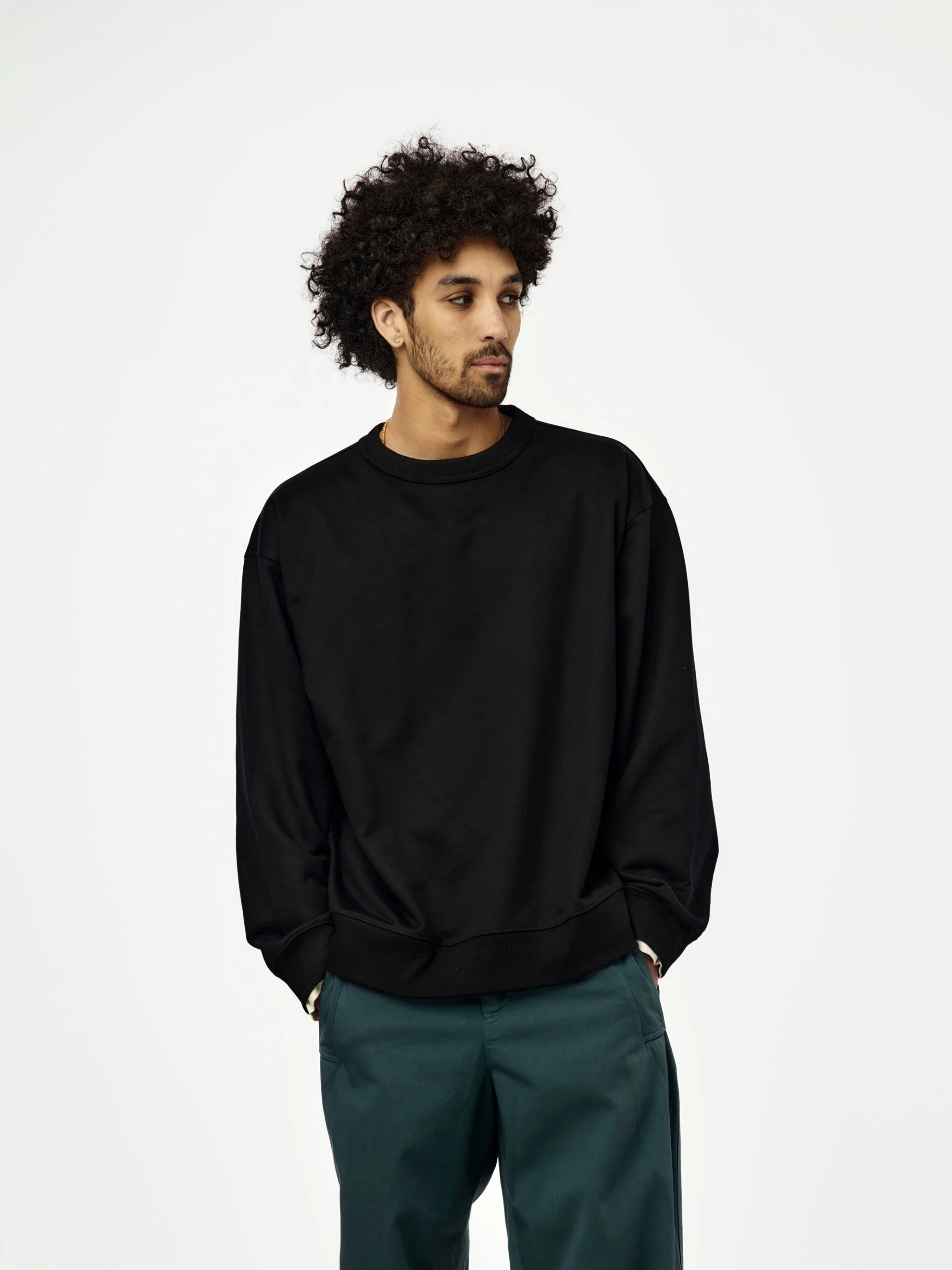 HAX SWEATER (BLACK) - 1