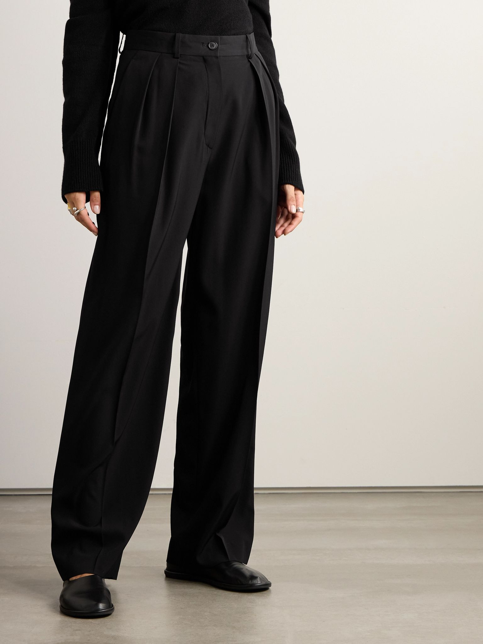 Essentials Igor crepe straight-leg pants Black - 3
