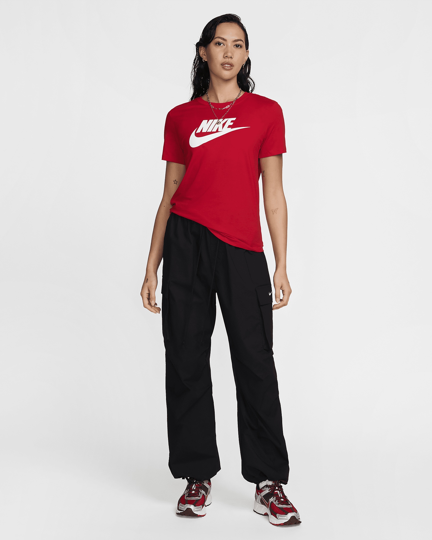 Nike Sportswear Essentials Women's Logo T-Shirt - 4