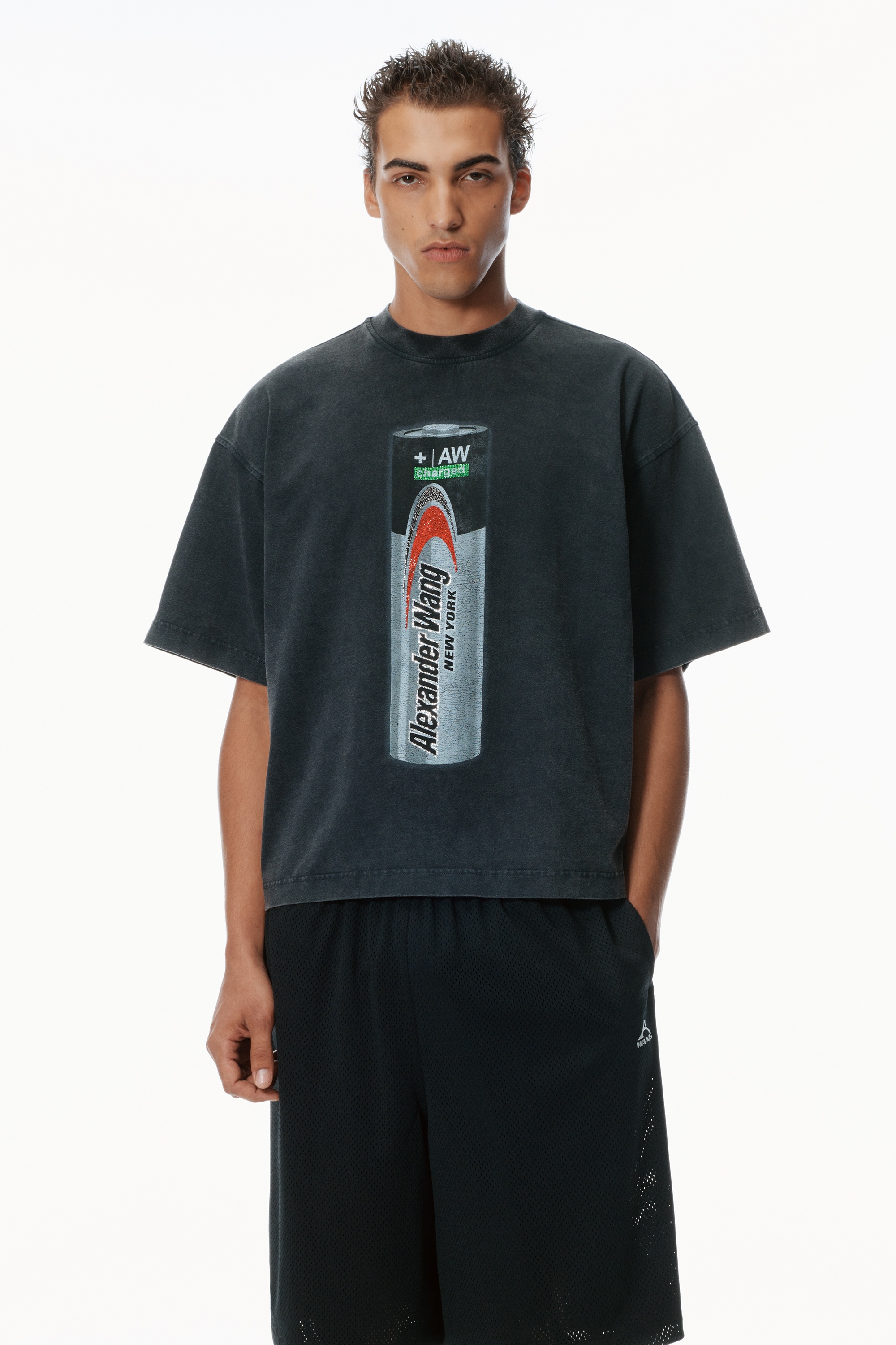 Unisex Battery Logo-Print Graphic T-Shirt - 2