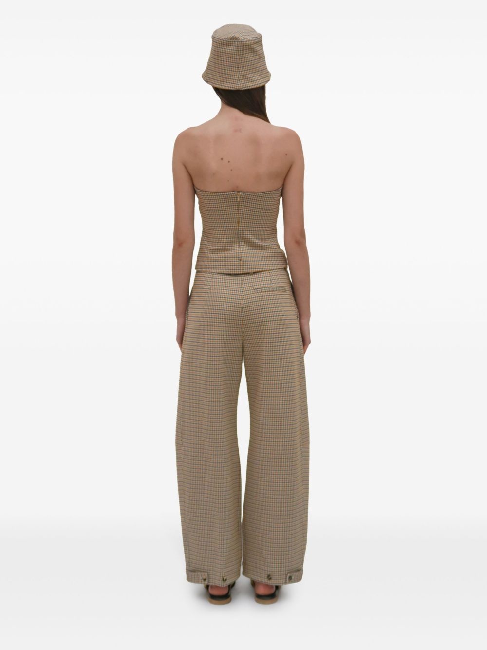 check-pattern trousers - 5