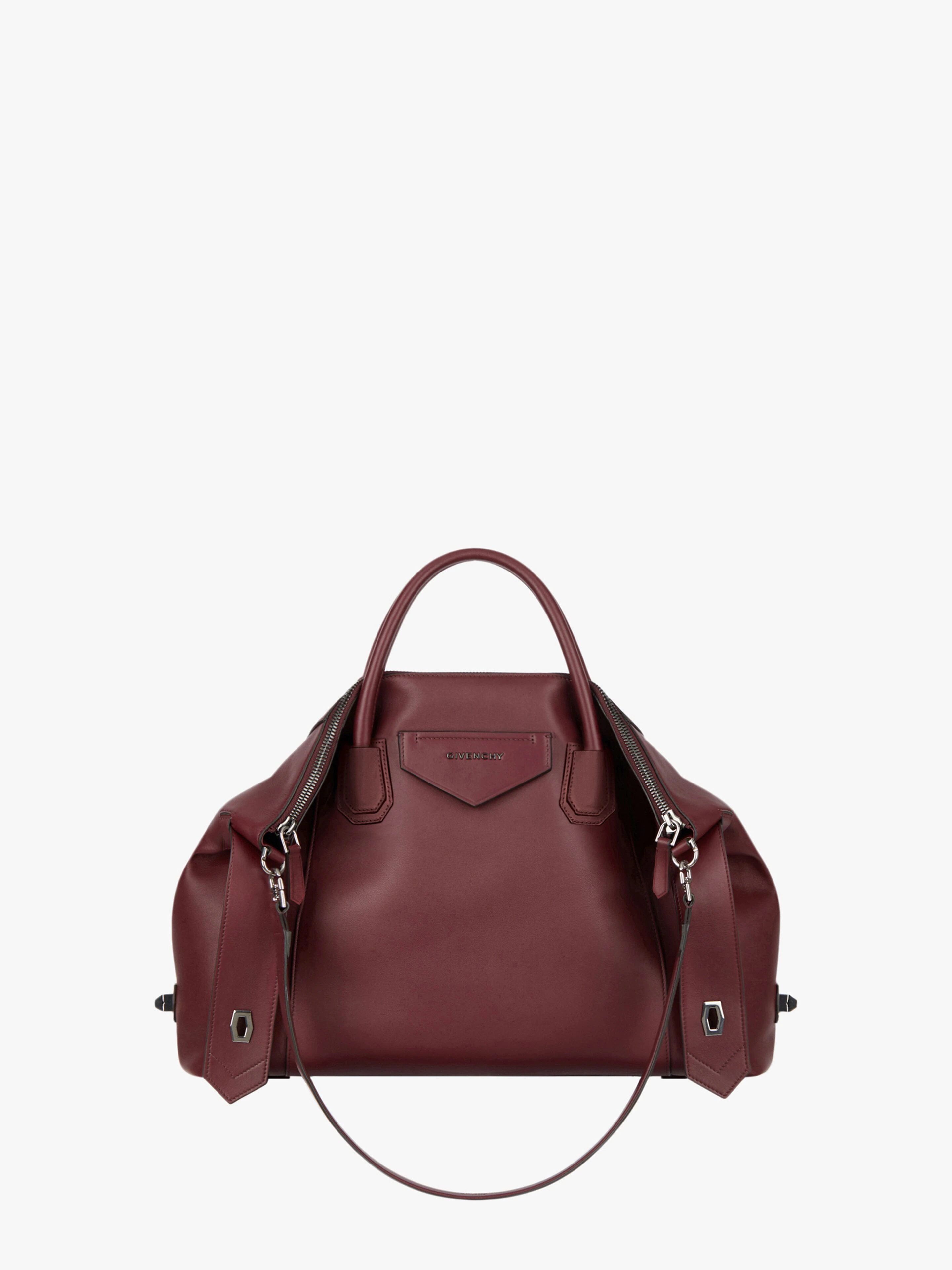 MEDIUM ANTIGONA SOFT BAG IN SMOOTH LEATHER - 1