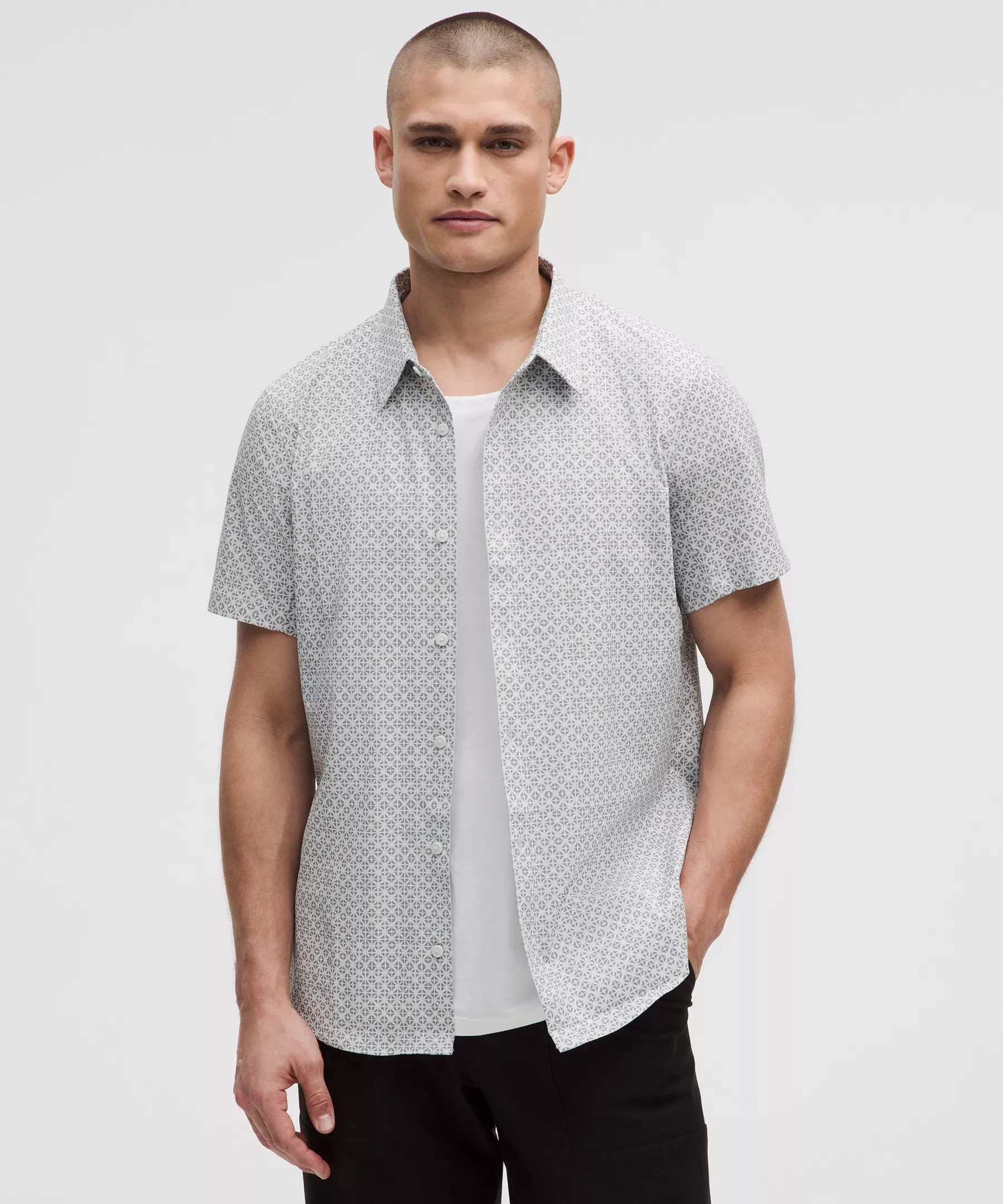 Airing Easy Short-Sleeve Shirt - 1