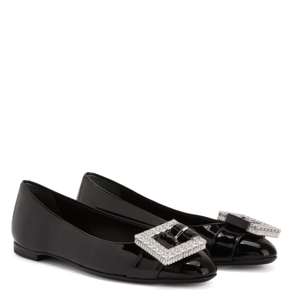 Miss Buckle - 3