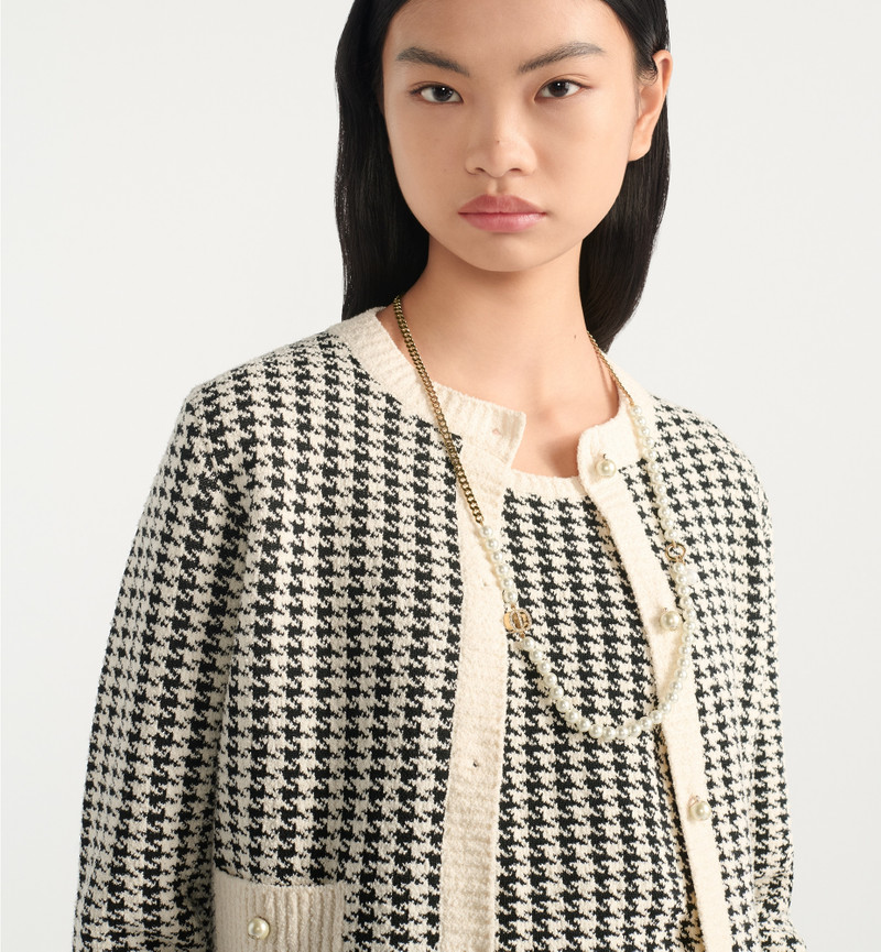 Dior 30 Montaigne Long Necklace outlook