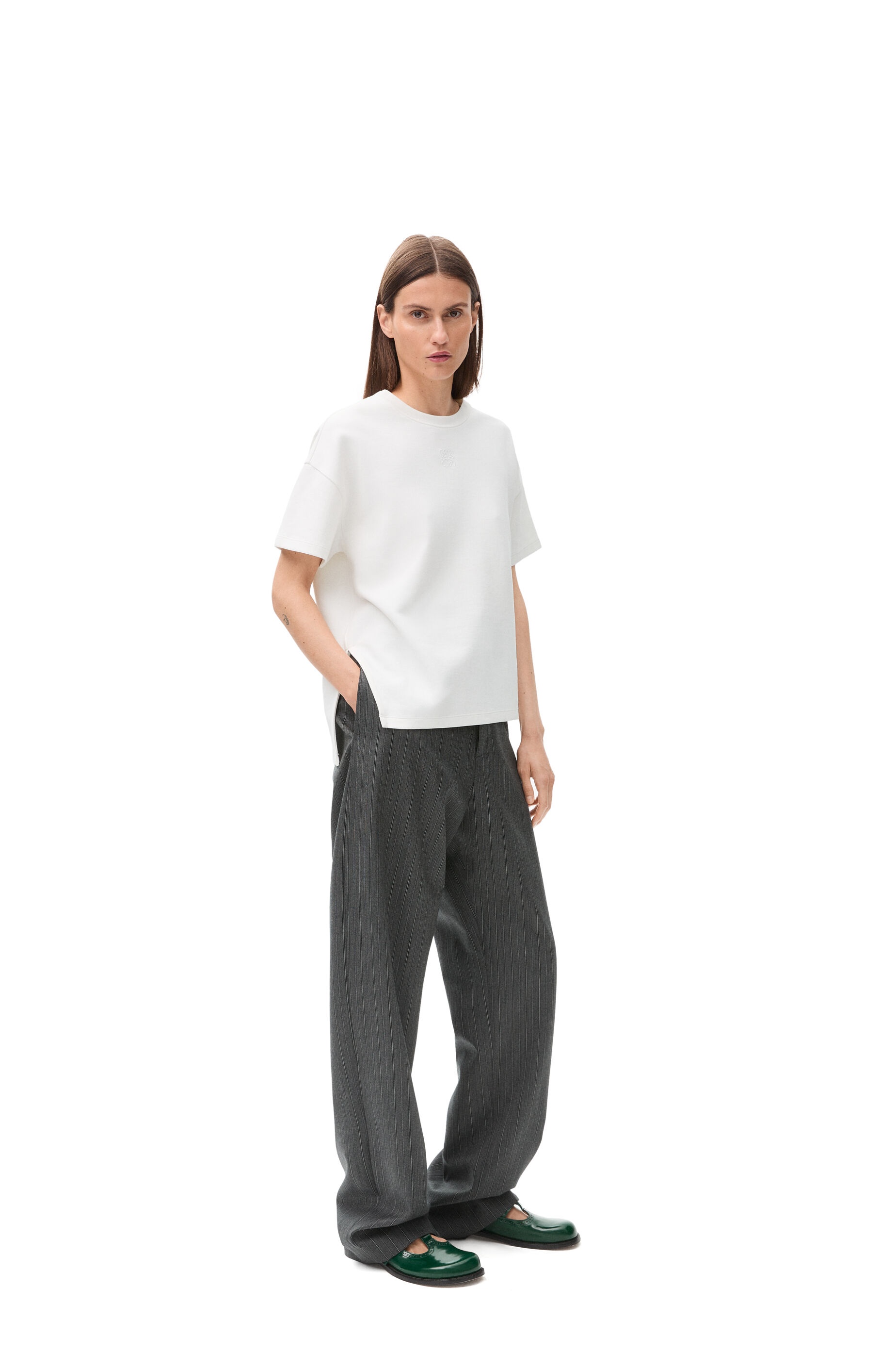 Tシャツ・カットソー DI.LA3 PARI' SS25 Asymmetric T-shirt (T03 AVORIO) Loewe Asymmetric T-shirt in cotton blend | REVERSIBLE