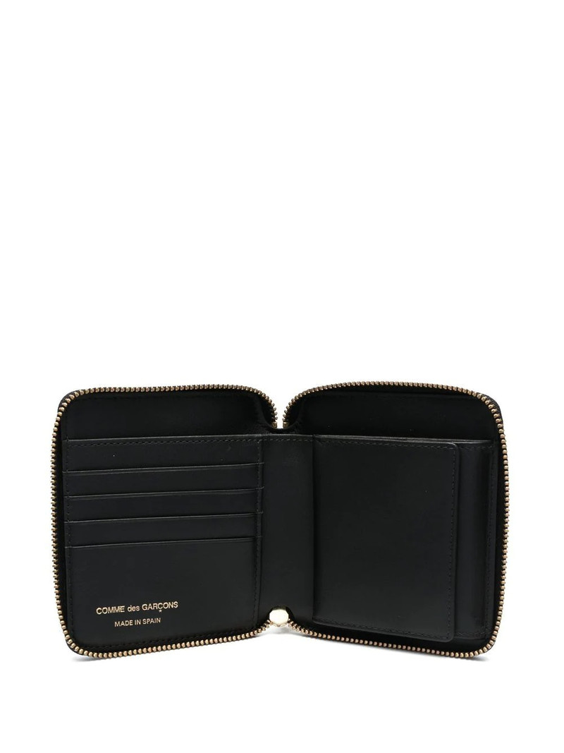 zip around textured wallet 3