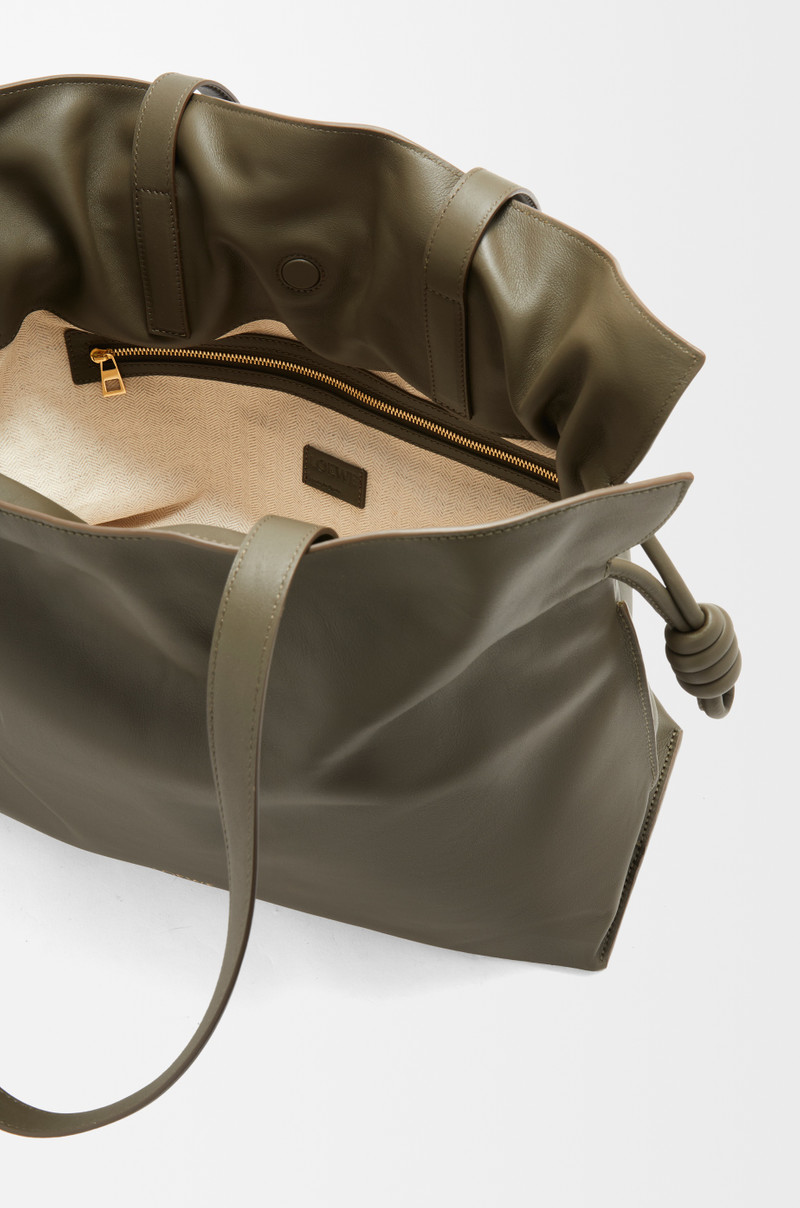 Large Flamenco clutch in nappa calfskin 6